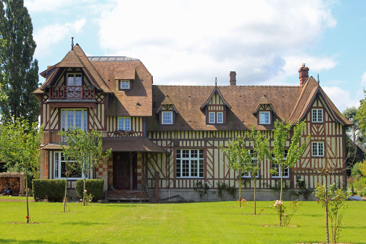 Pont-l'Evêque, maison normande