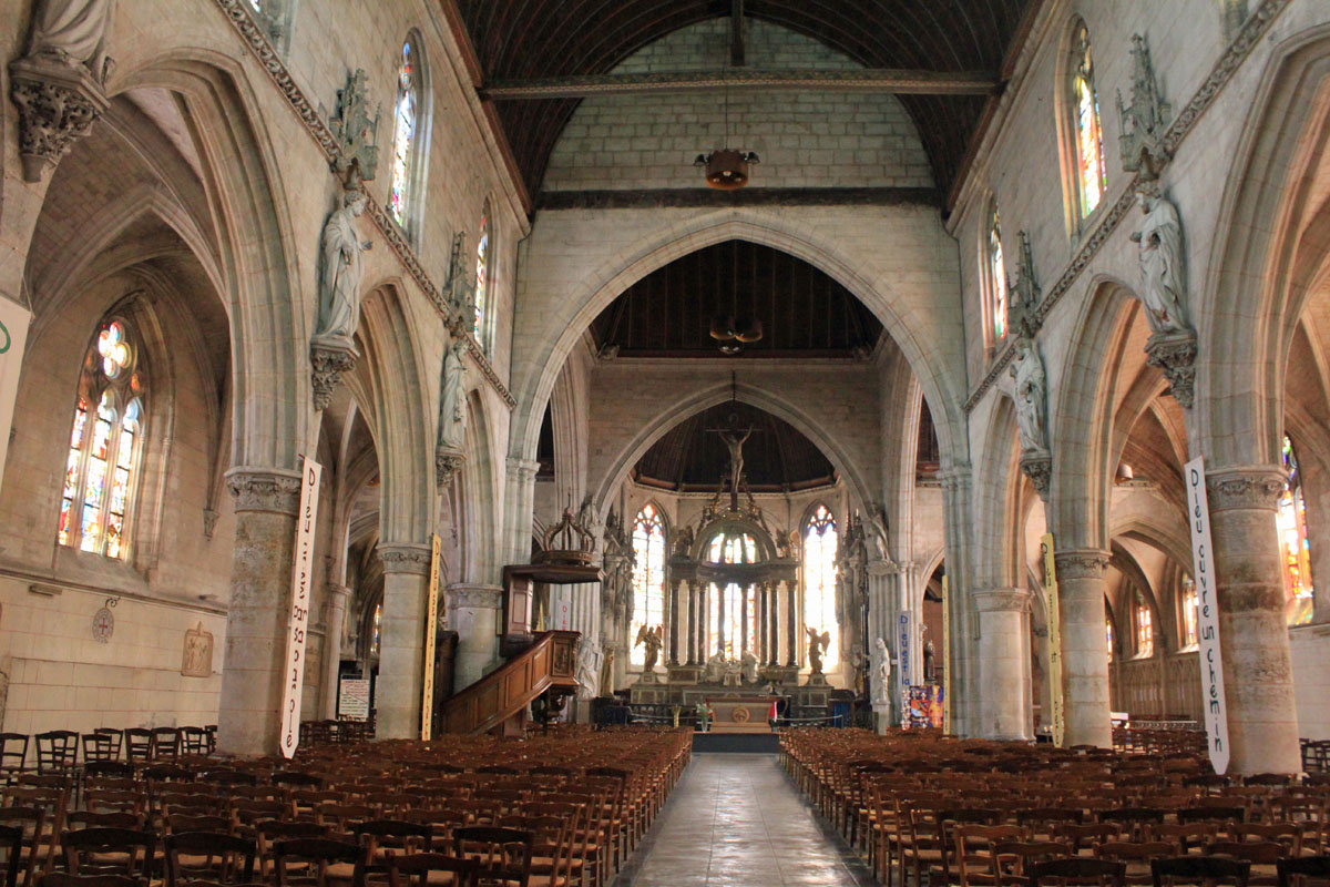 Bernay, église Sainte-Croix, nef