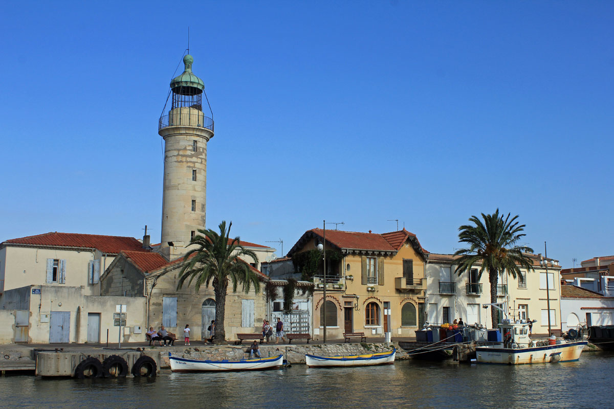 Le Grau-du-Roi, phare, canal