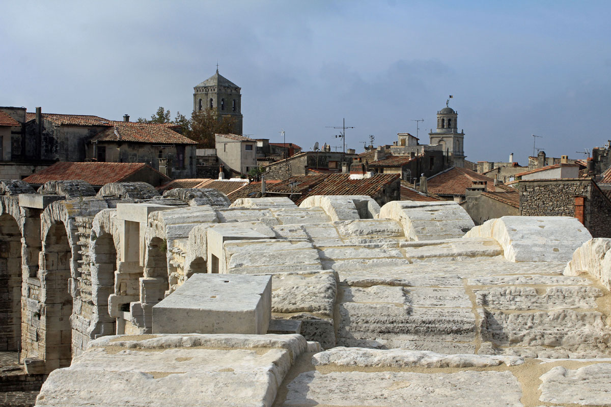 Arles, vue, arènes