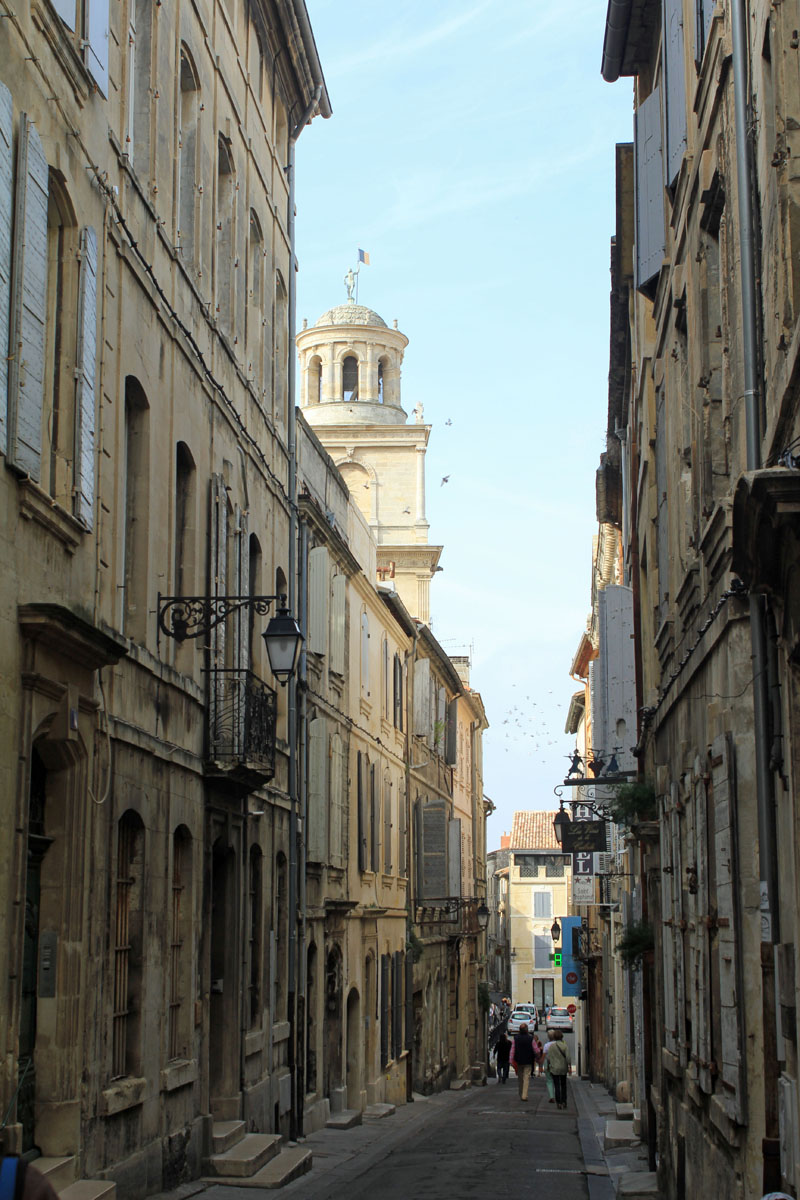 Arles, rue de la Calade