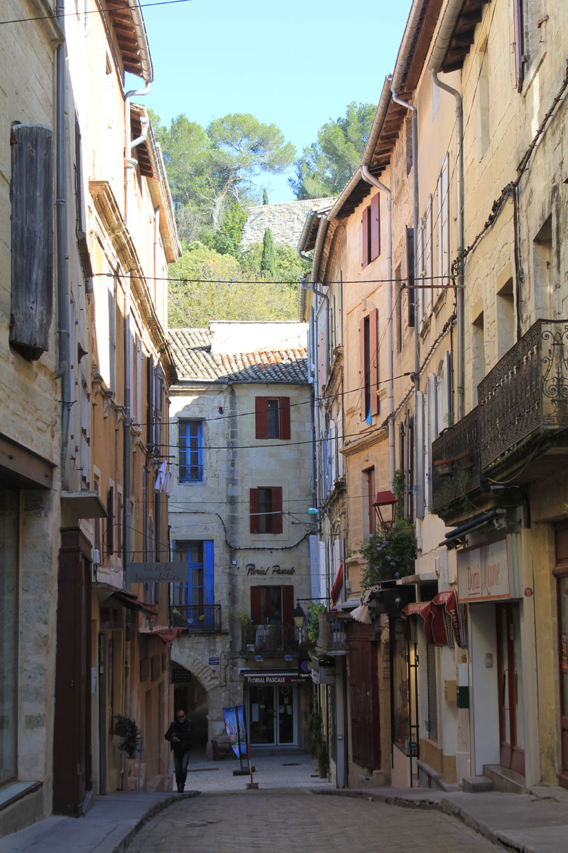 Sommières, rue typique