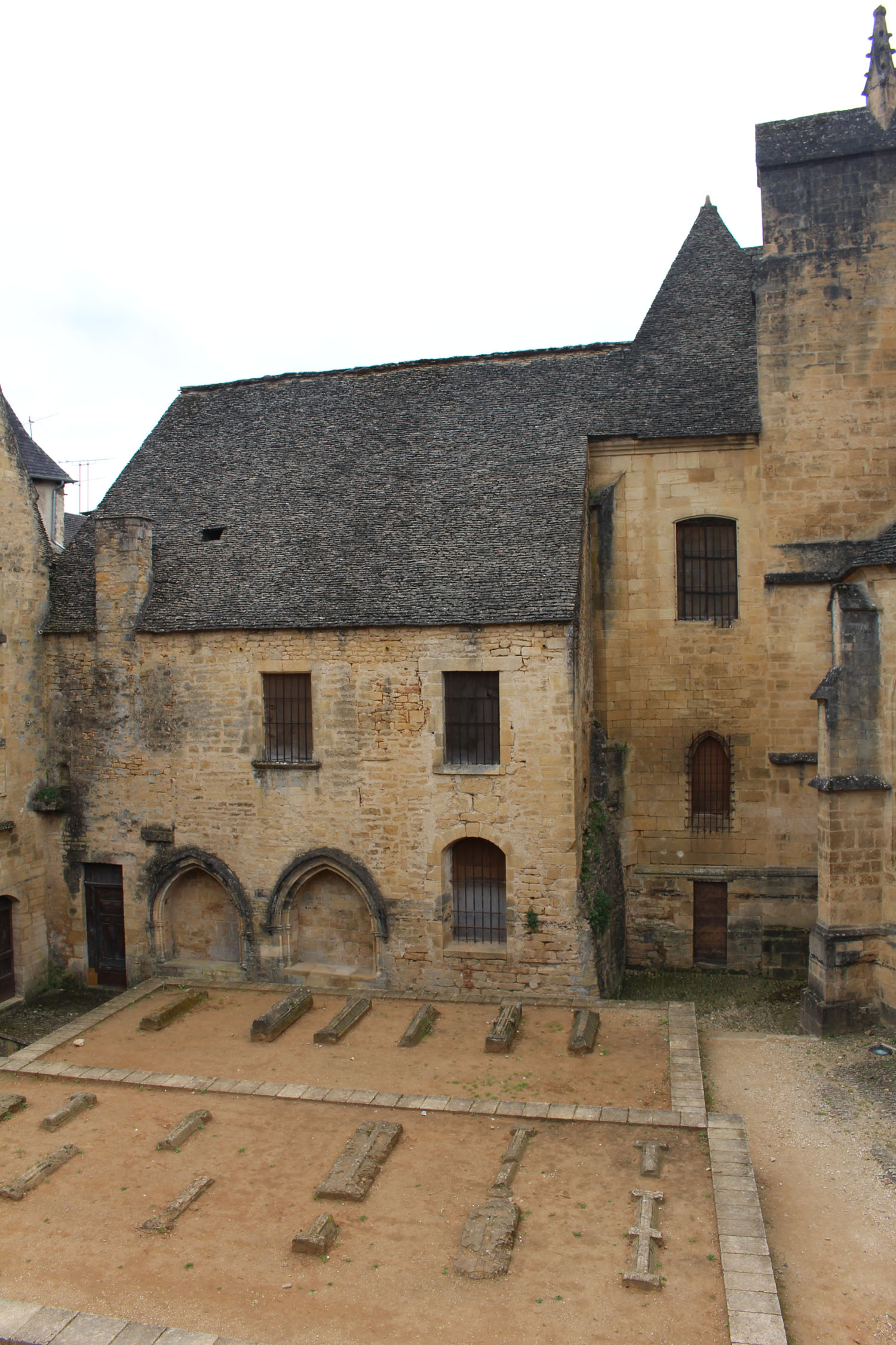 Sarlat, Saint-Sacerdos, jardins des Enfeus