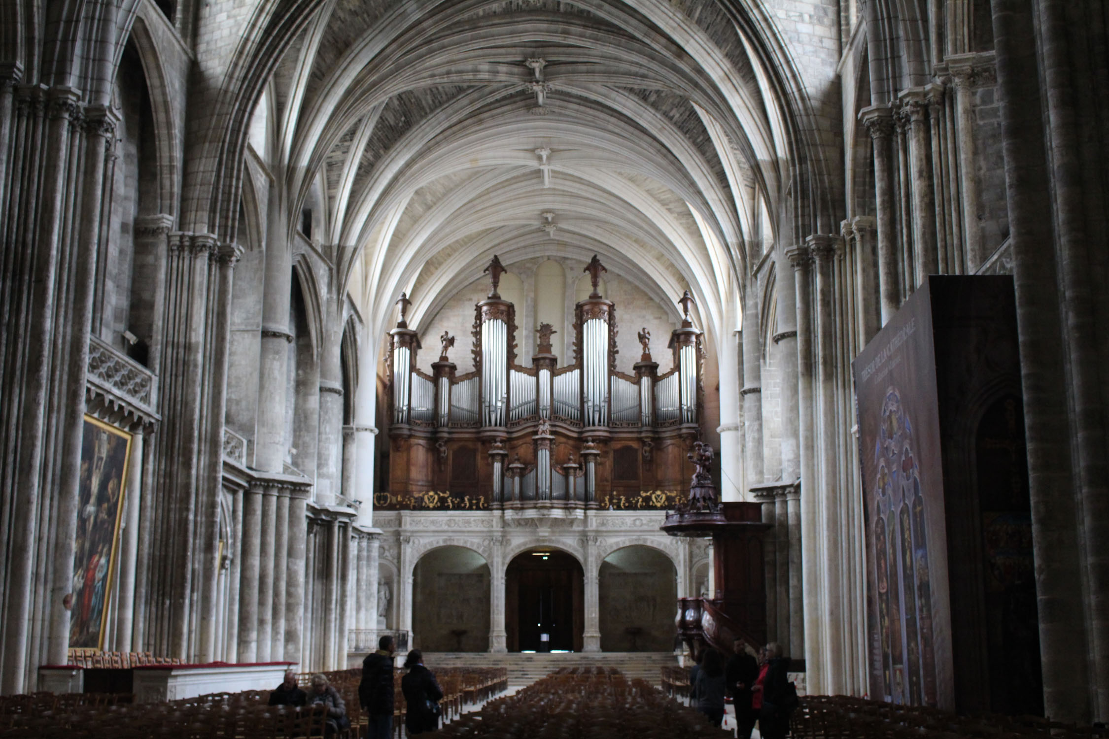 Bordeaux, cathédrale Saint-André, nef