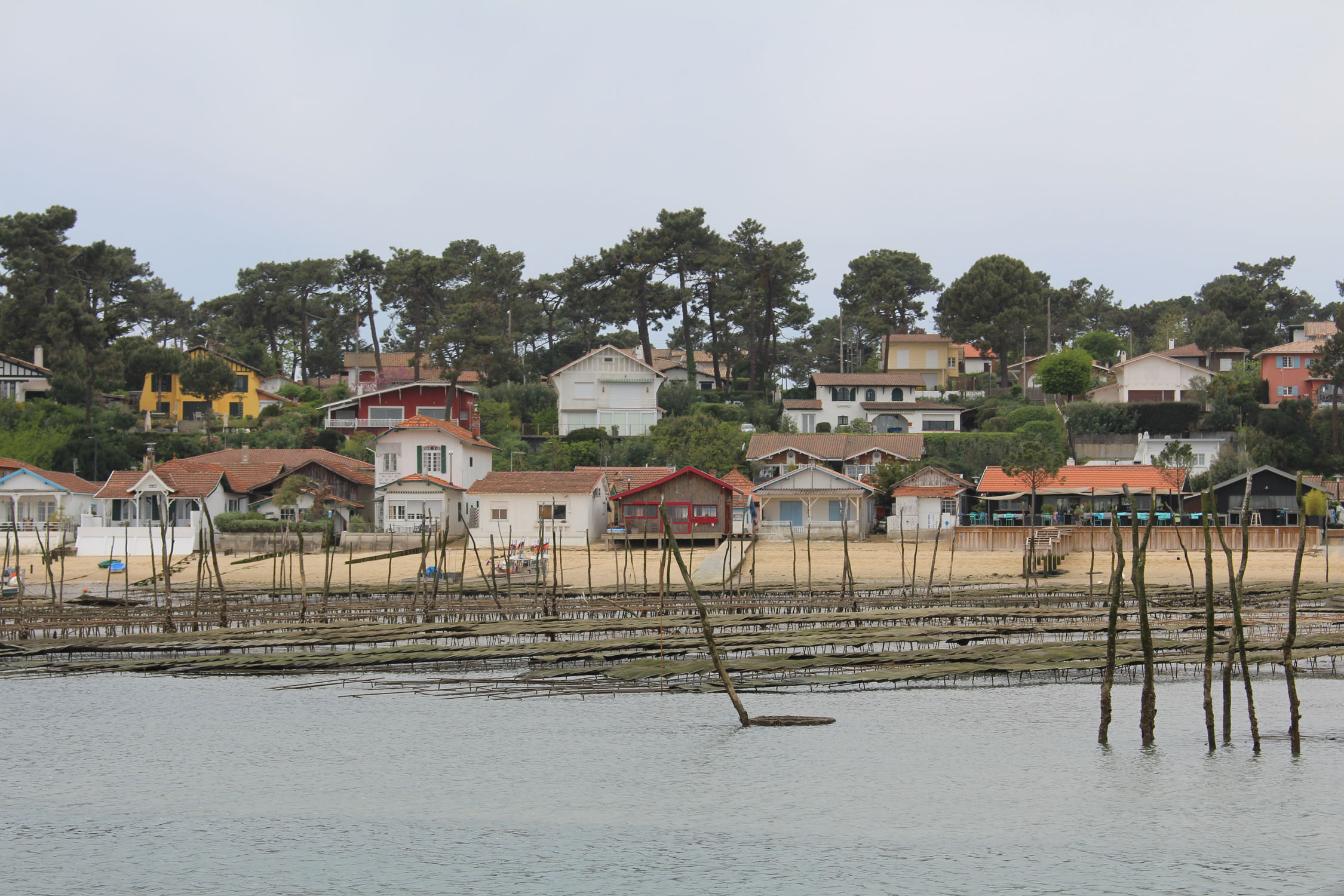 Bassin d'Arcachon, village ostréicole