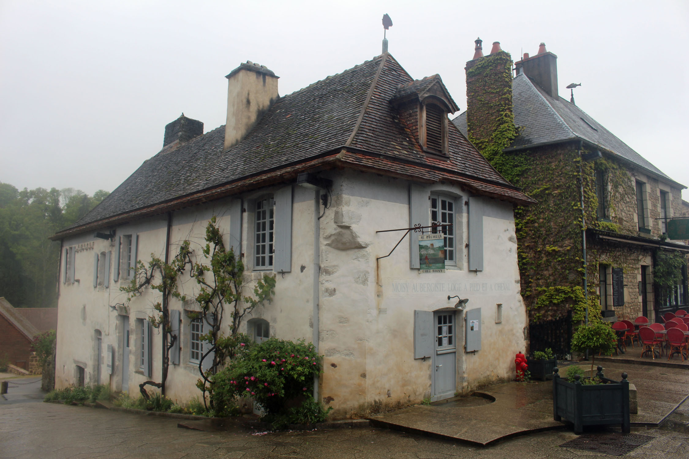 Saint-Céneri-le-Gérei, maison