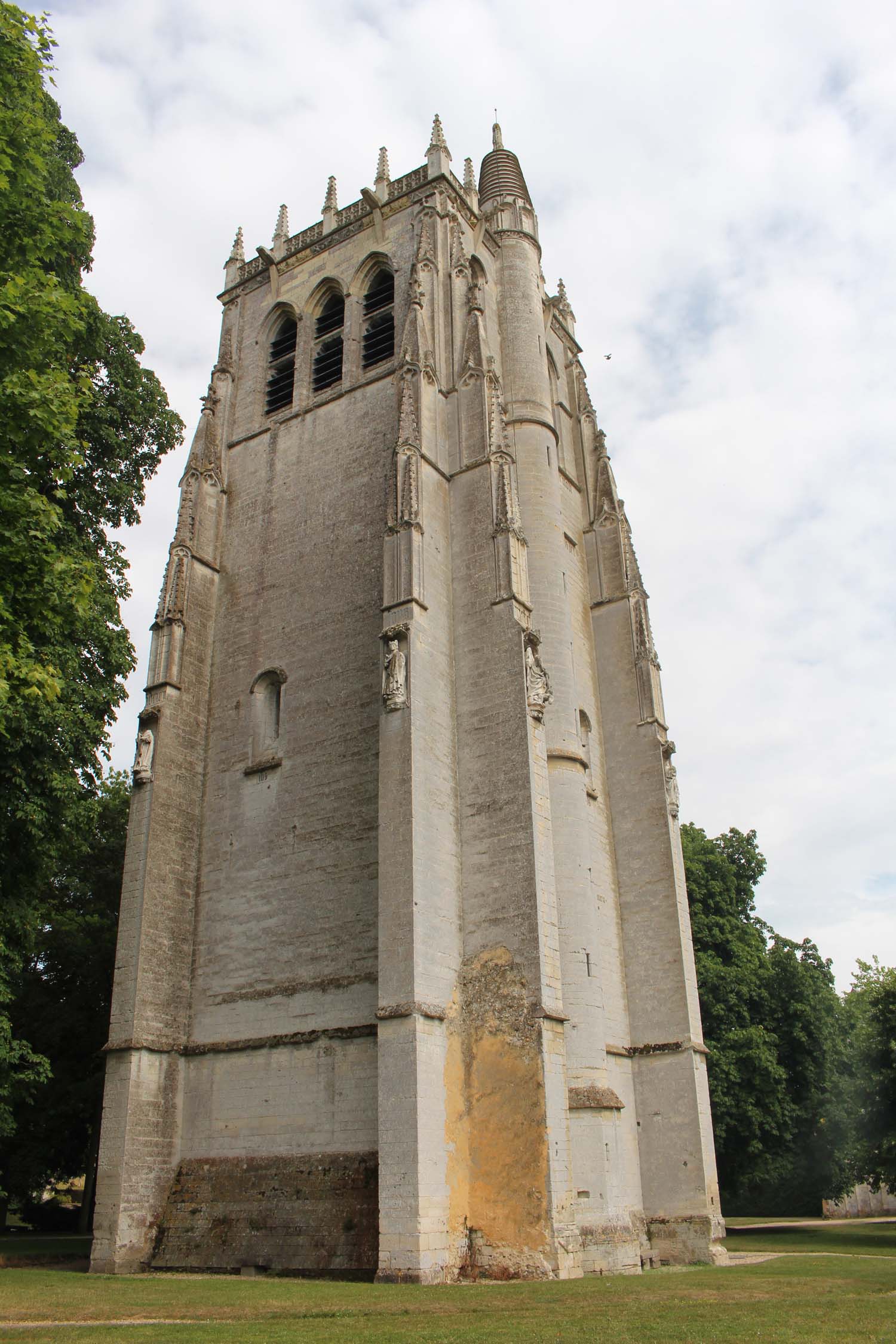 Le Bec-Hellouin, abbaye