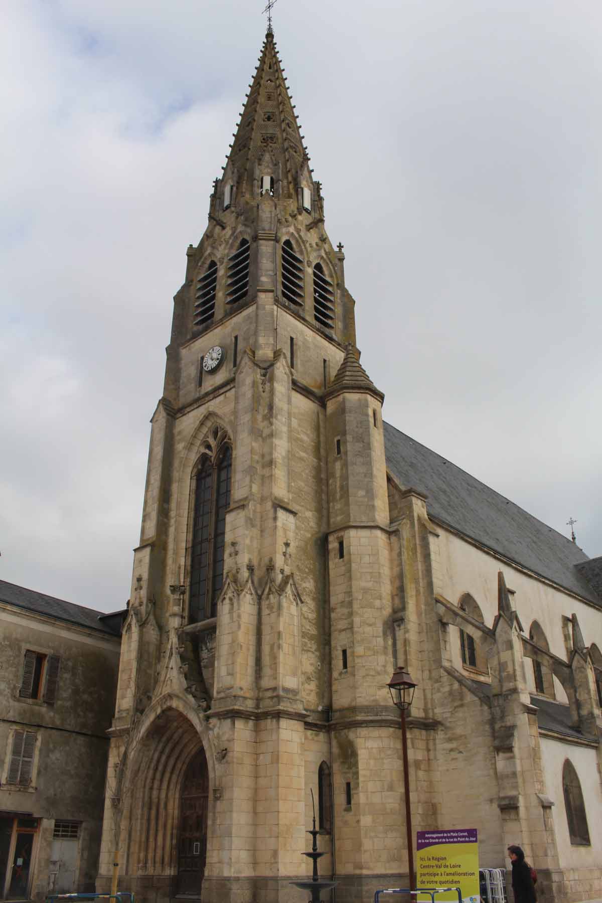 Argenton-sur-Creuse, église Saint-Sauveur