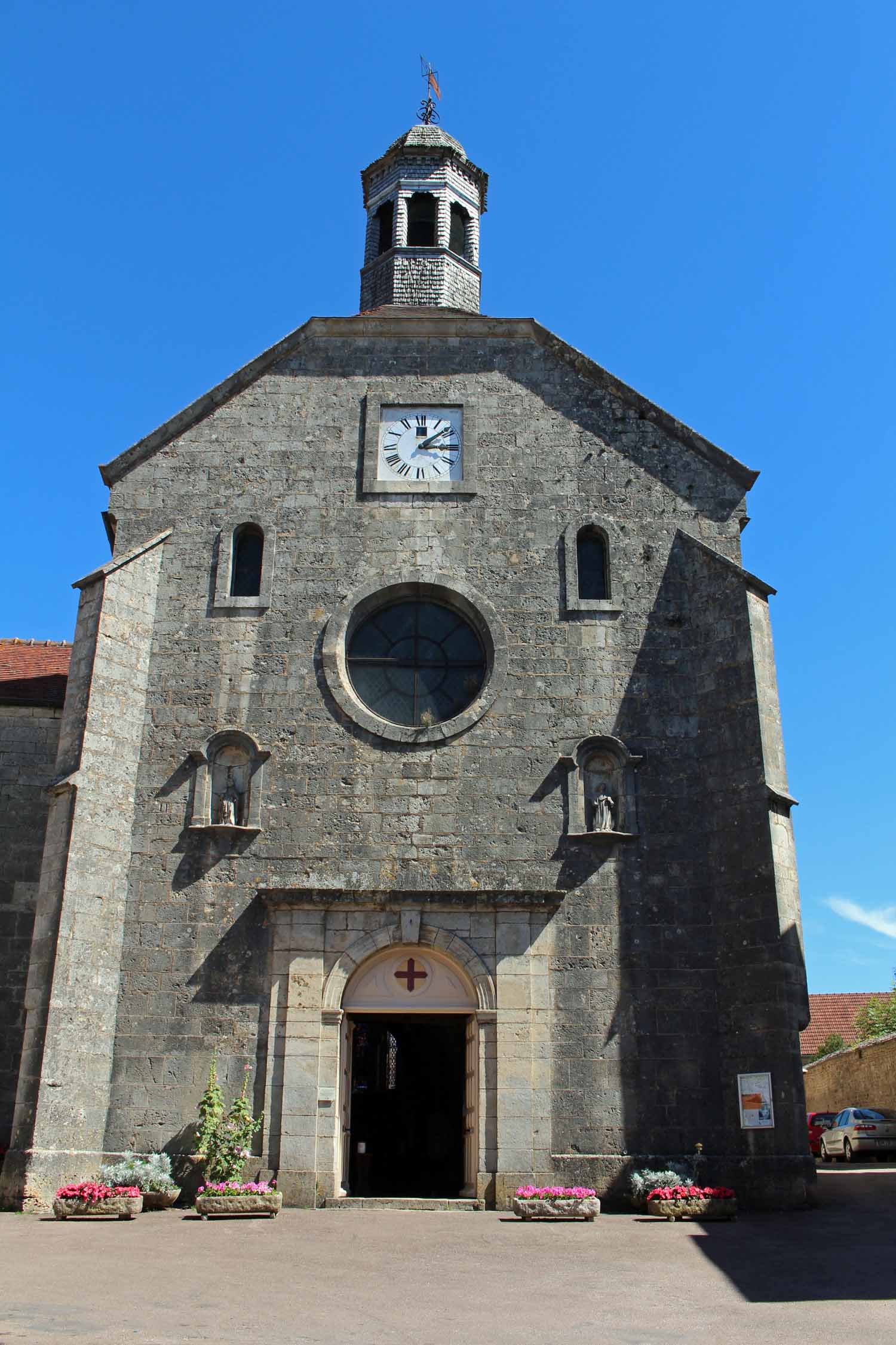 Flavigny-sur-Ozerain, église Saint-Genest