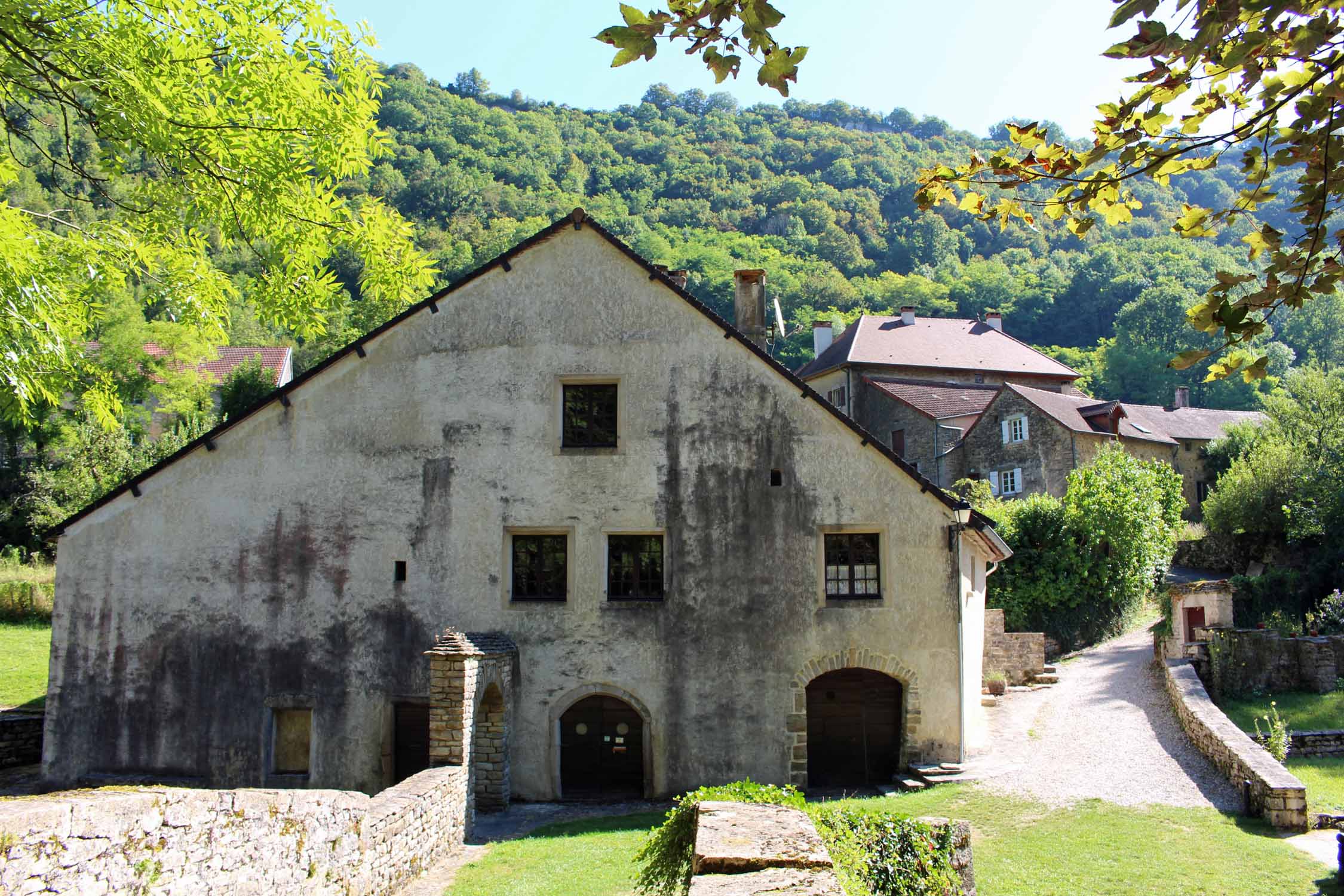 Baume-les-Messieurs, maison