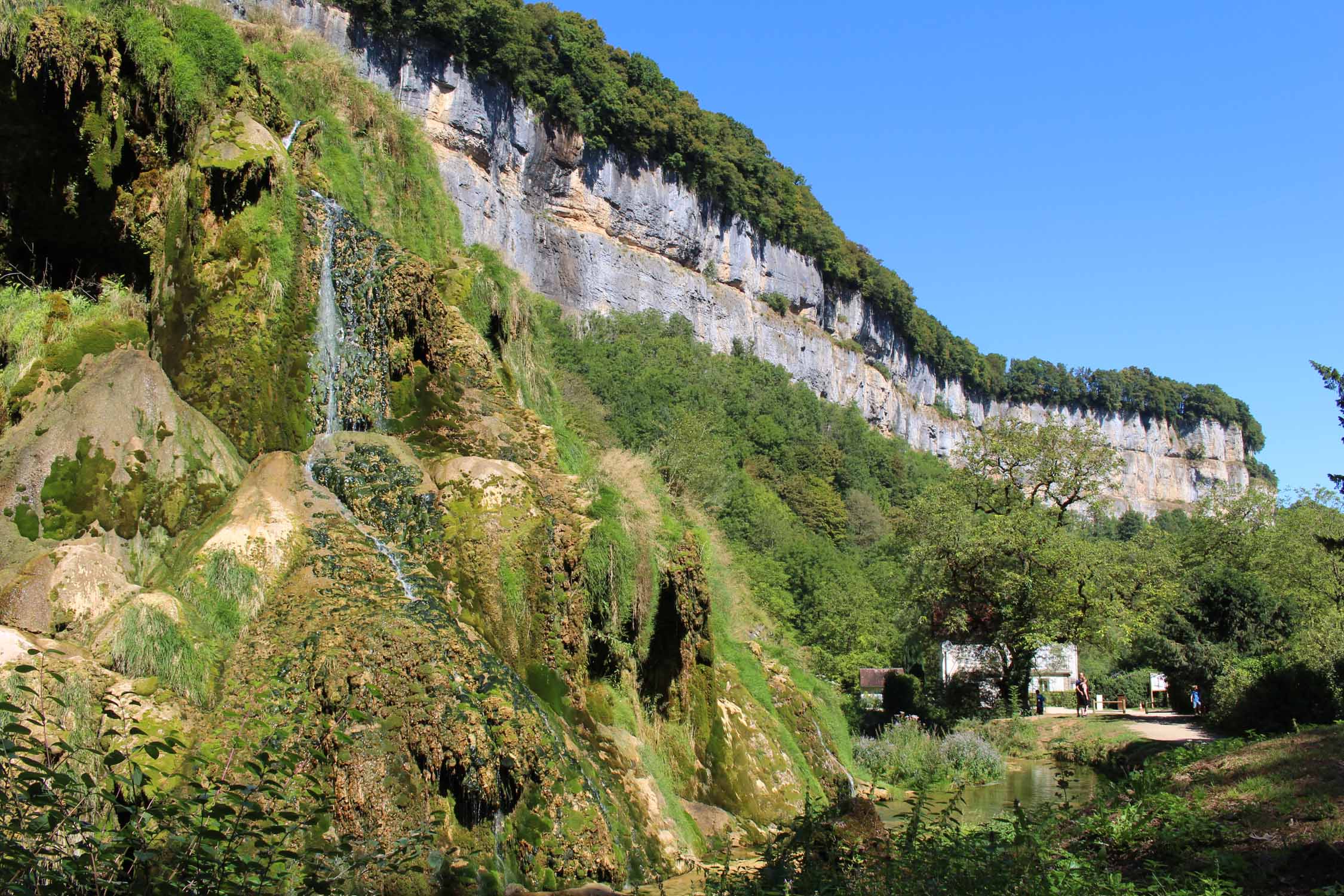 Baume-les-Messieurs, cascade des Tufs