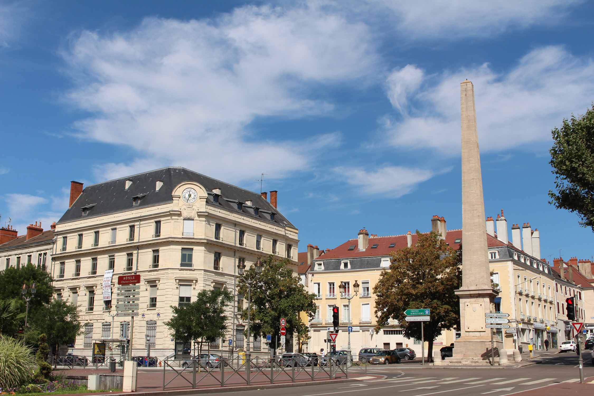 Chalon-sur-Saône, obélisque