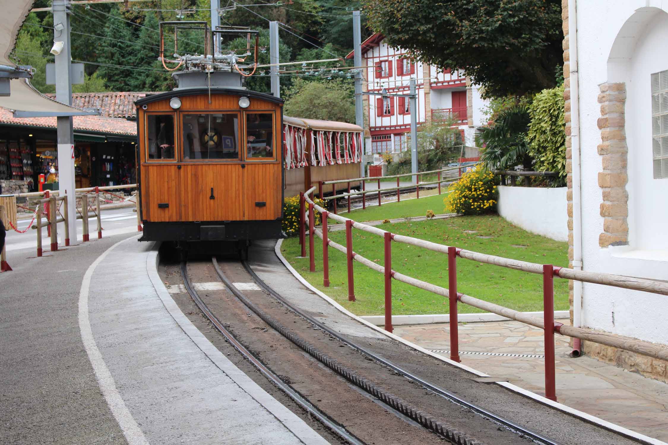 Train de La Rhune, gare