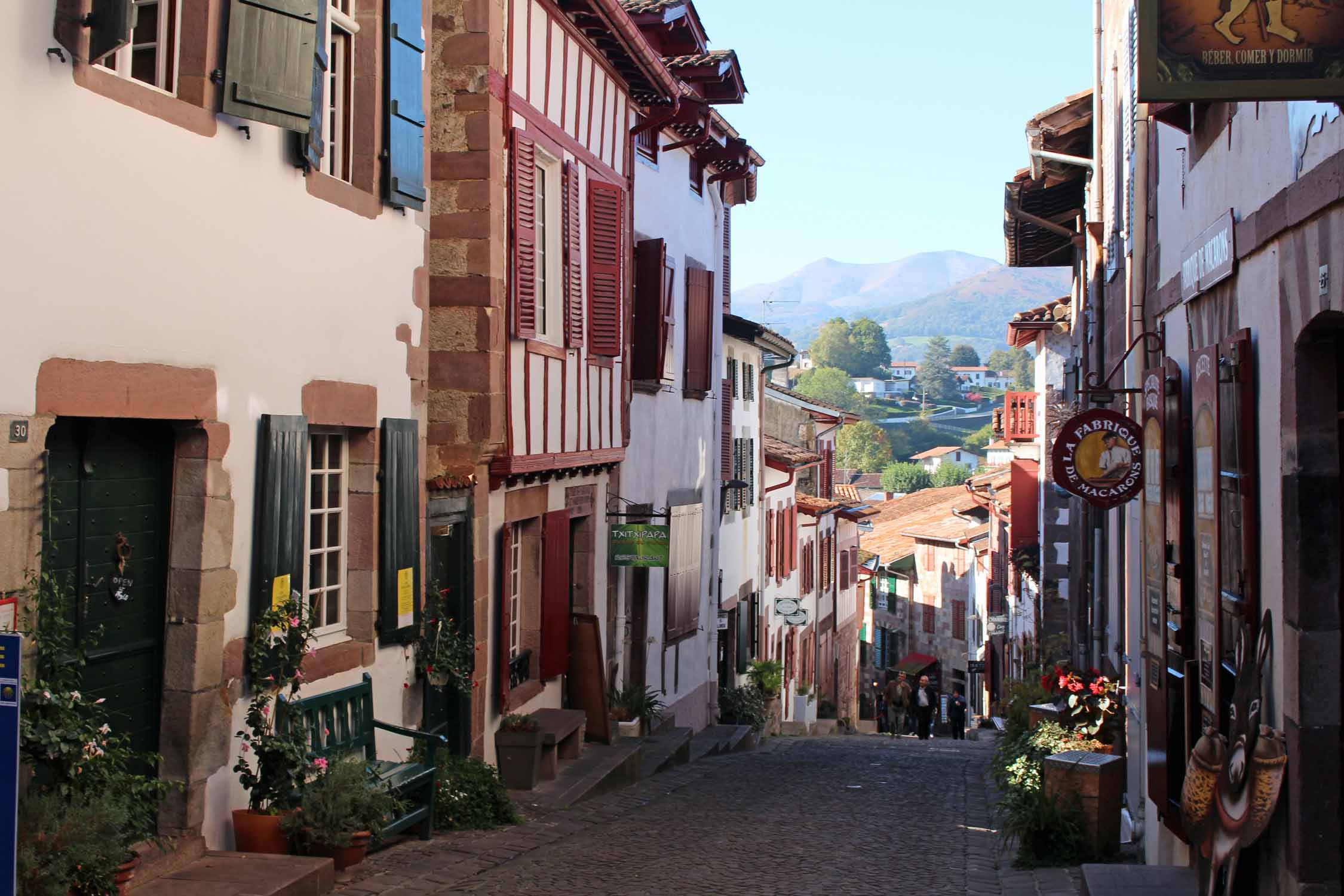 Saint-Jean-Pied-de-Port, ruelle typique