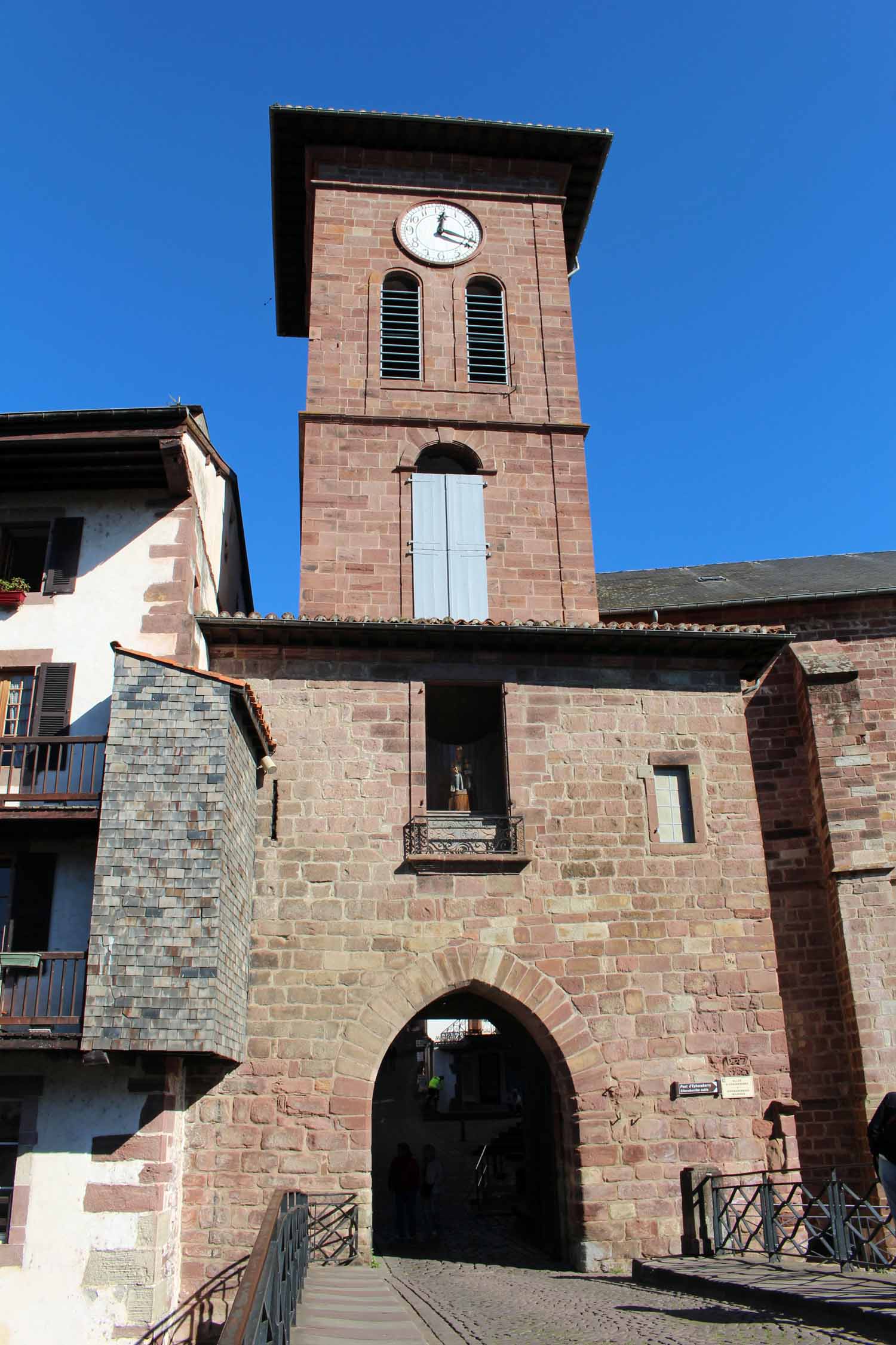 Saint-Jean-Pied-de-Port, église Notre-Dame-de-l'Assomption, clocher