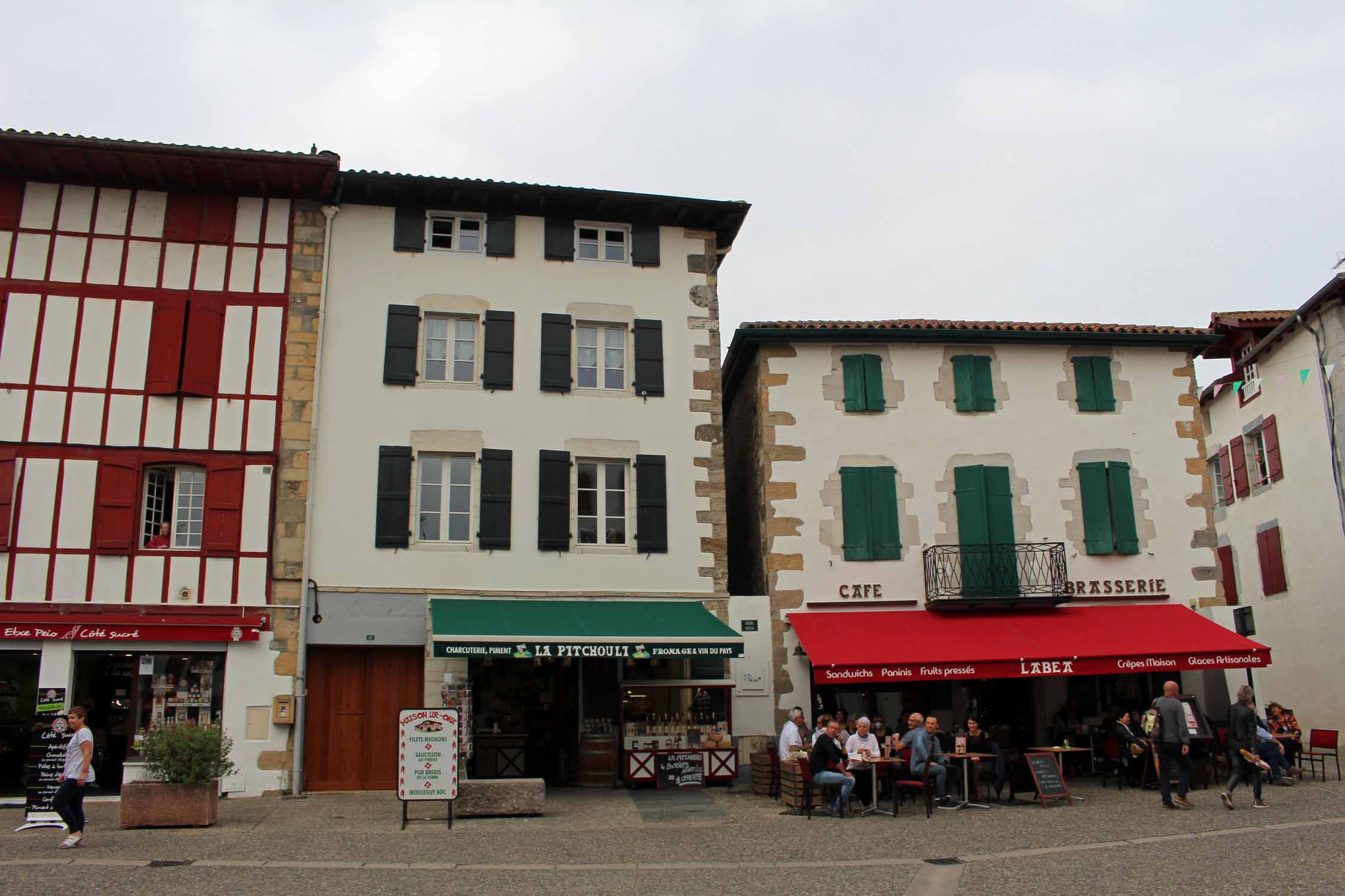 Espelette, maisons basques