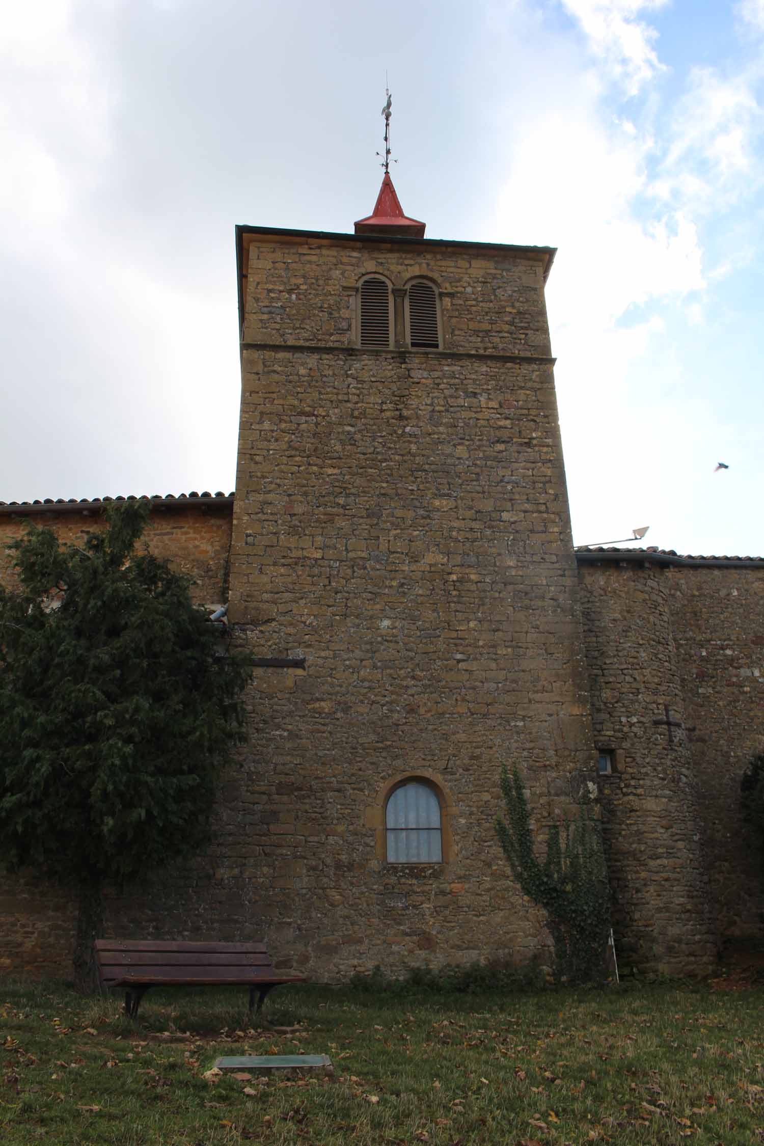 Oingt, église Saint-Matthieu