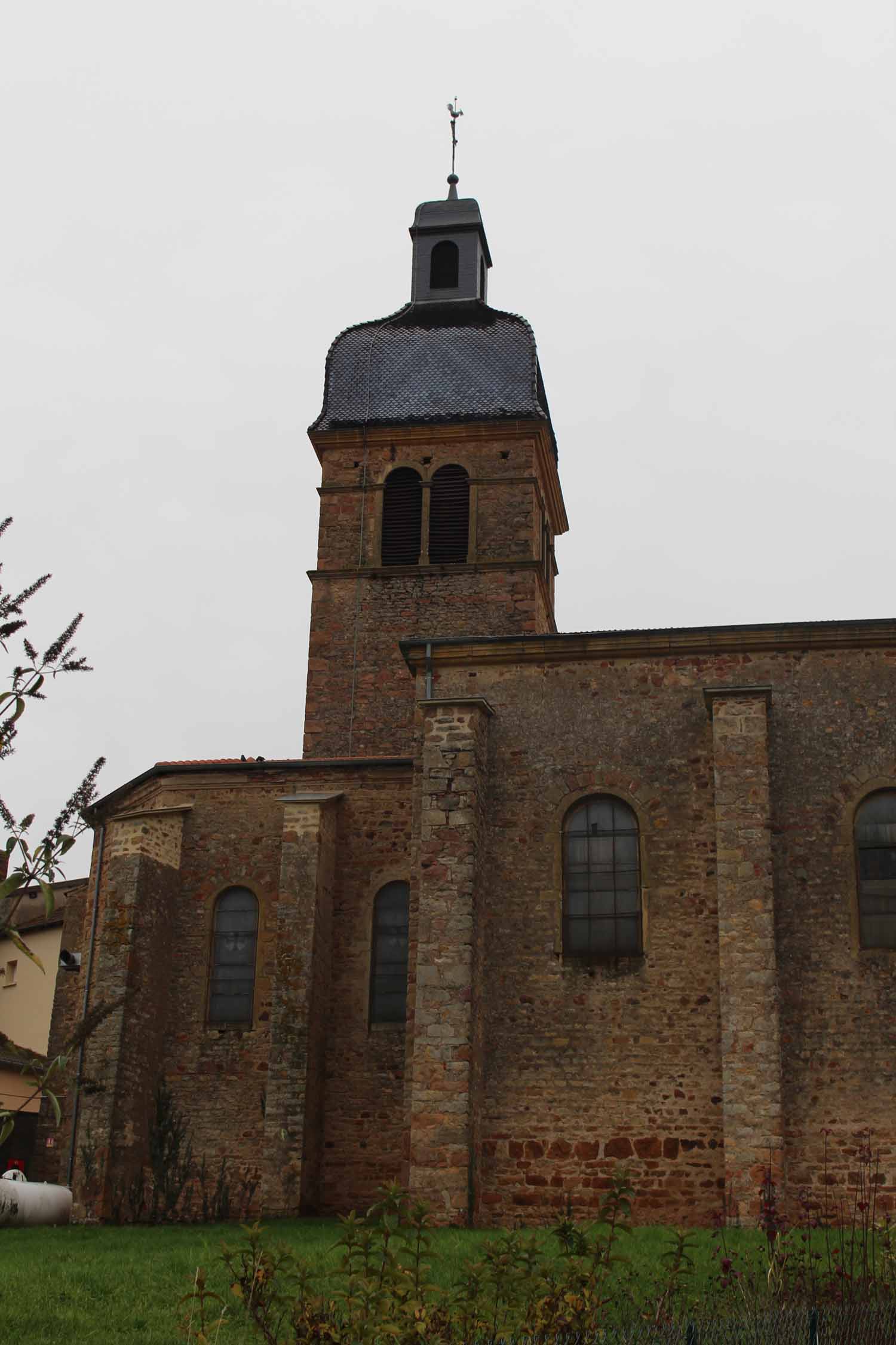 Coutouvre, église