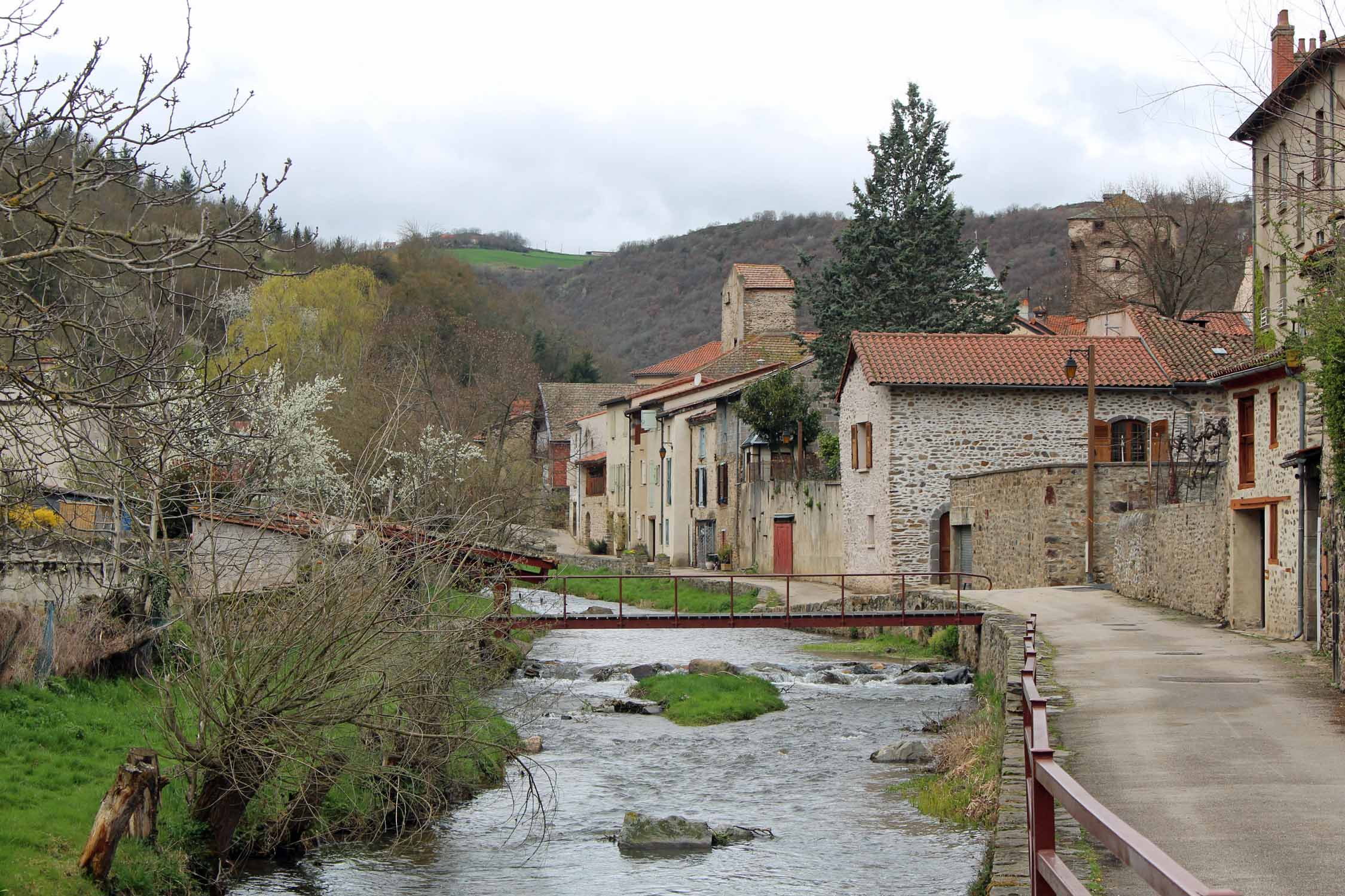 Blesle, rivière la Voireuze