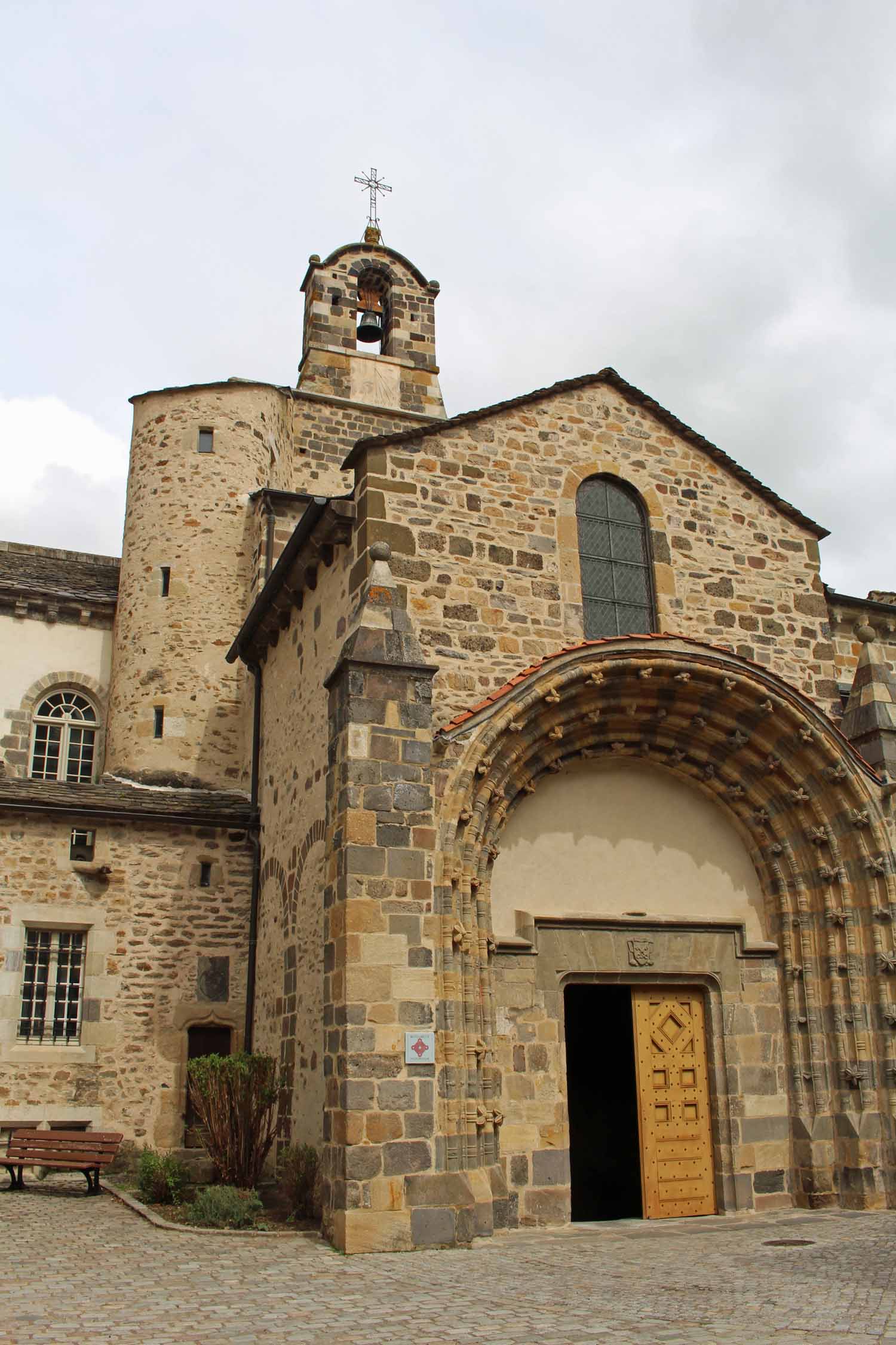 Blesle, église Saint-Pierre