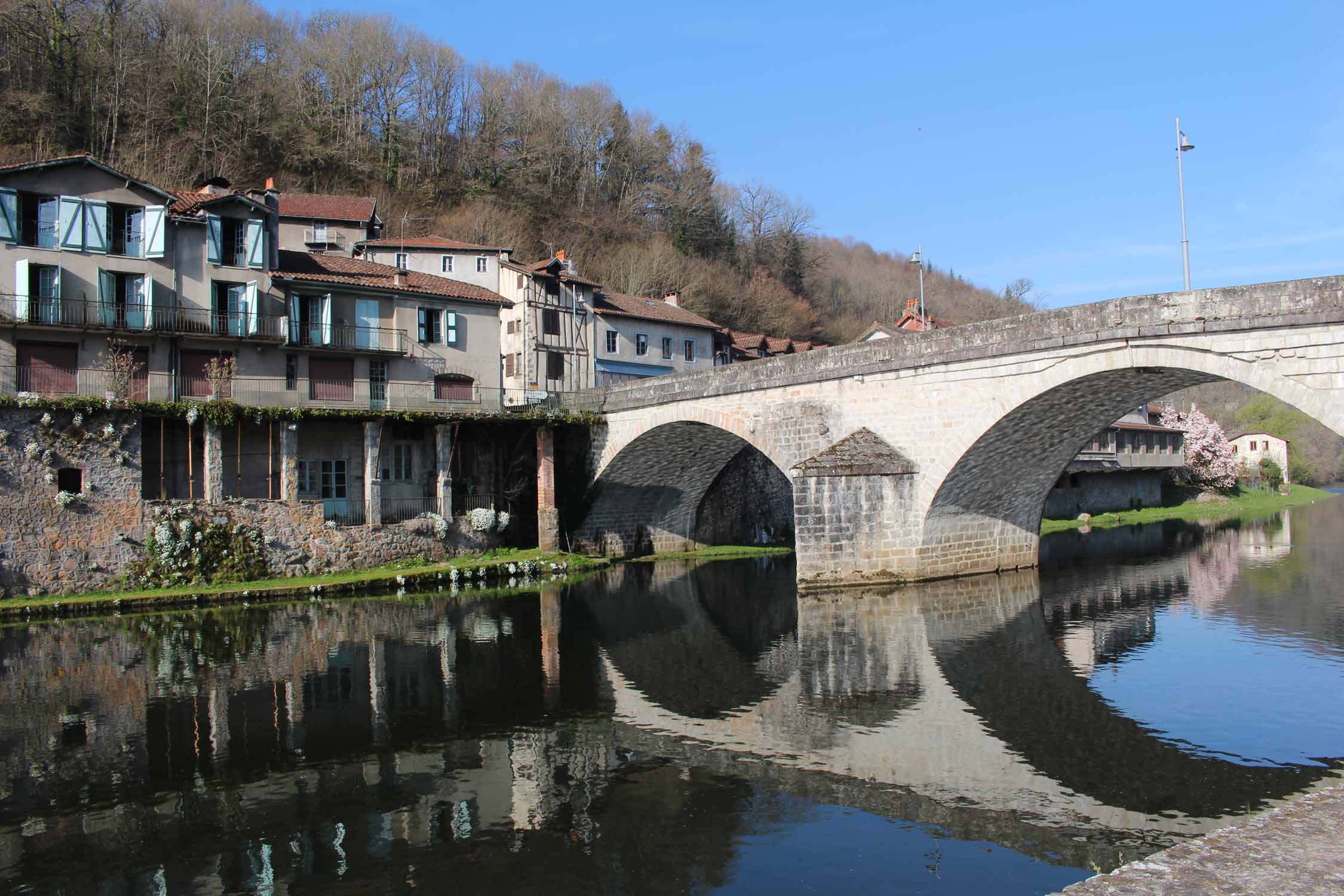 Laroquebrou, rivière Cère