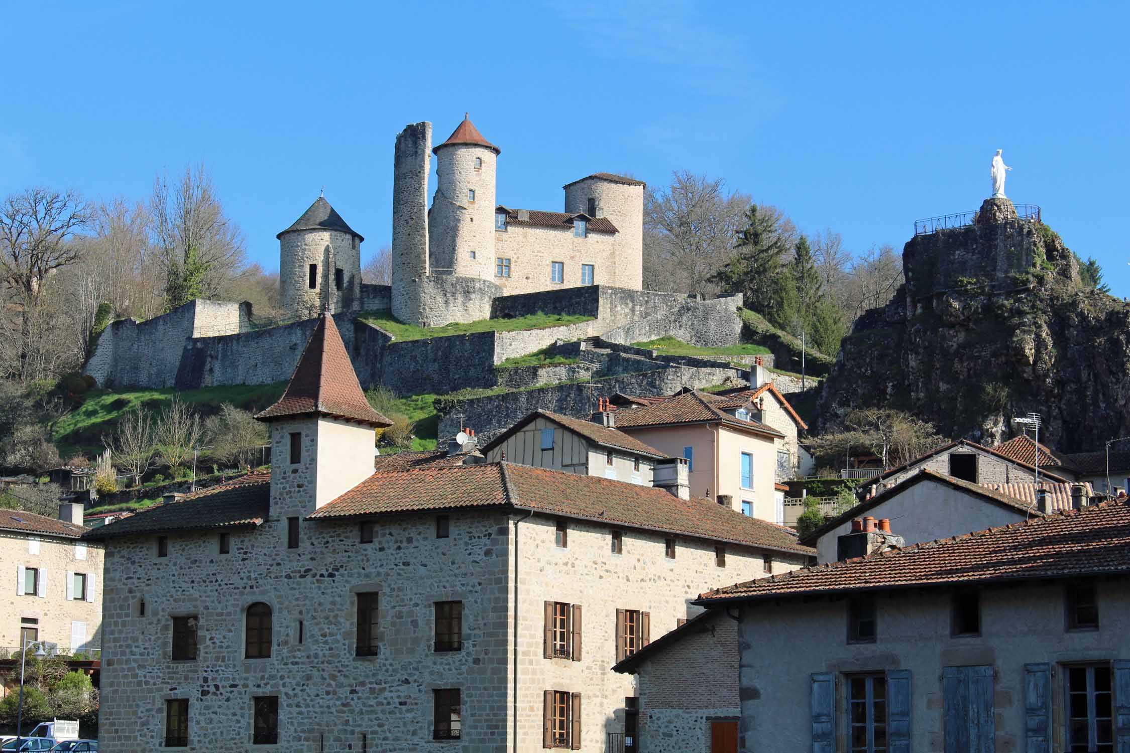 Laroquebrou, château