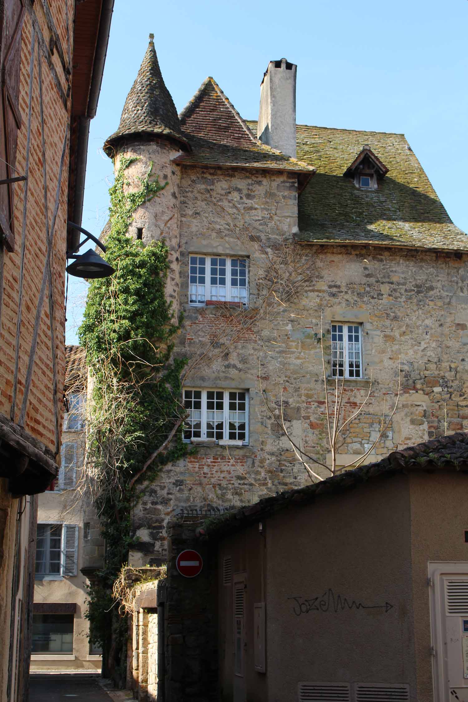 Le passage Lagarouste à Saint-Céré