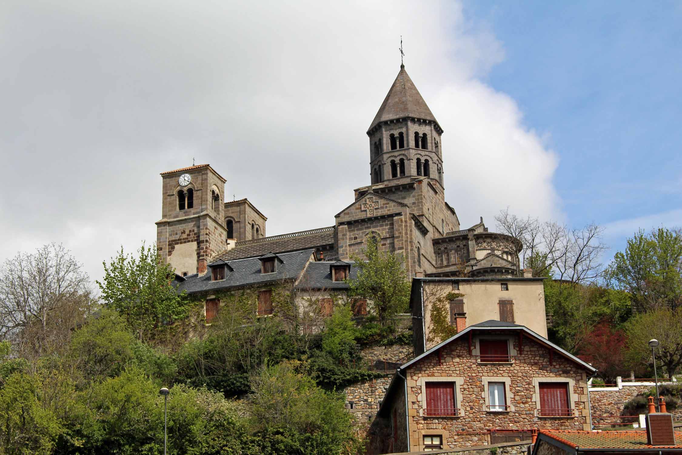 Saint-Nectaire, église