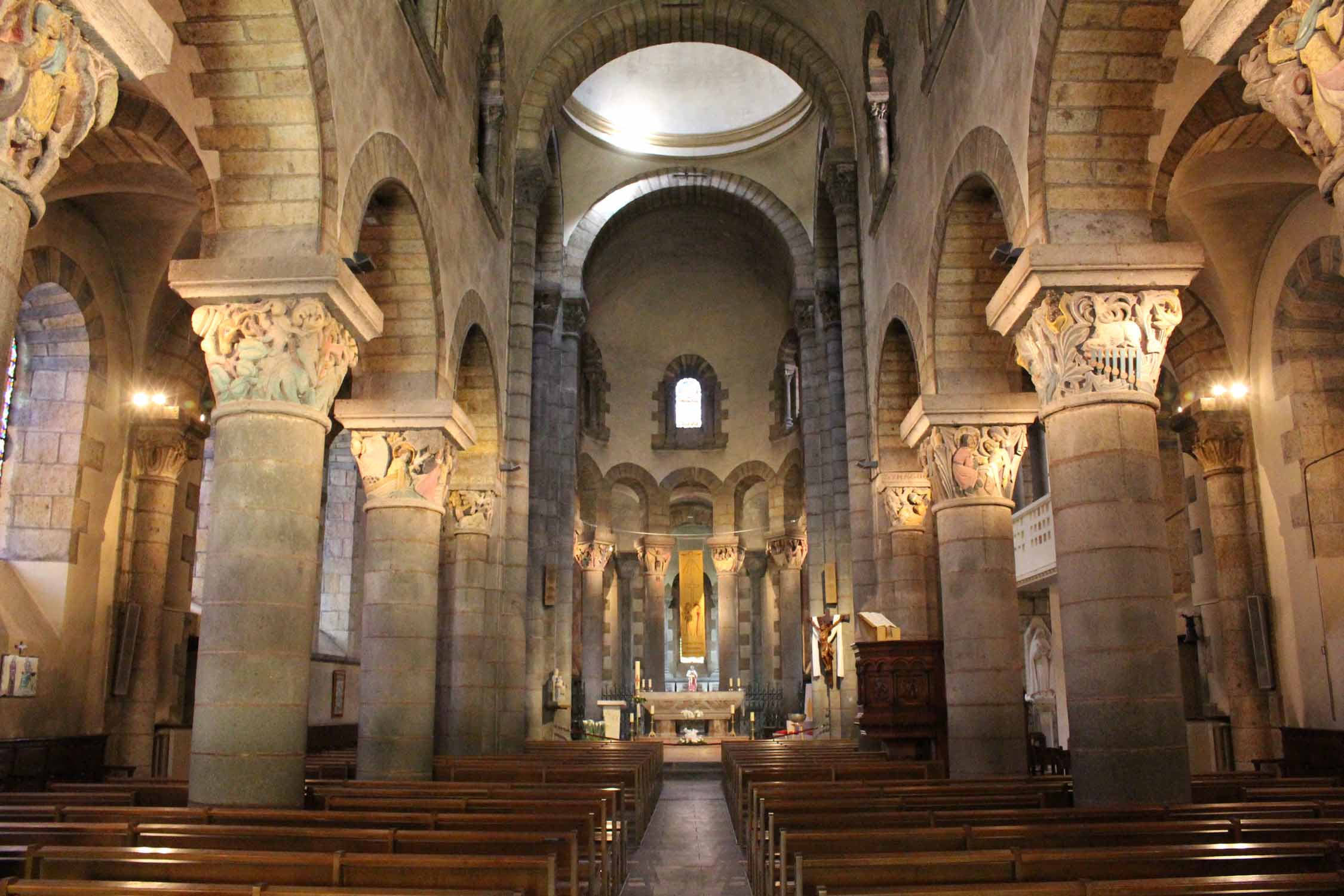 La Bourboule, église Saint-Joseph, intérieur