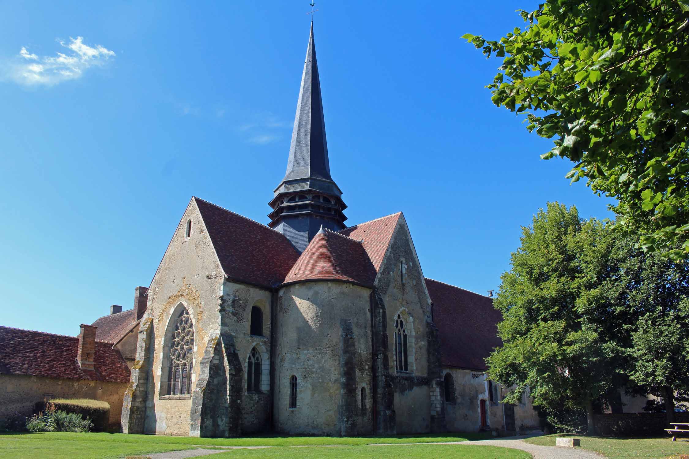 La Ferté-Loupière, église Saint-Germain