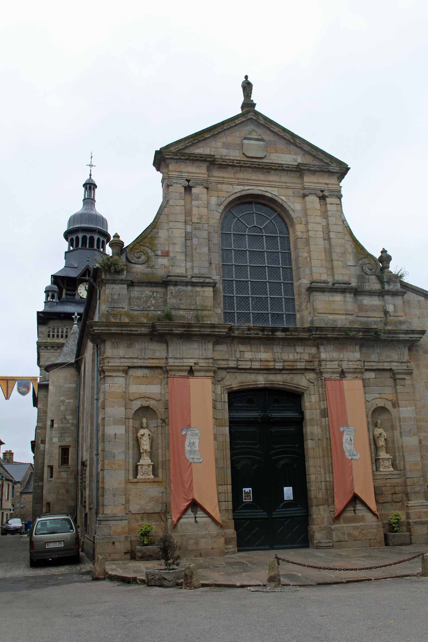 Moncontour, église Saint-Mathurin