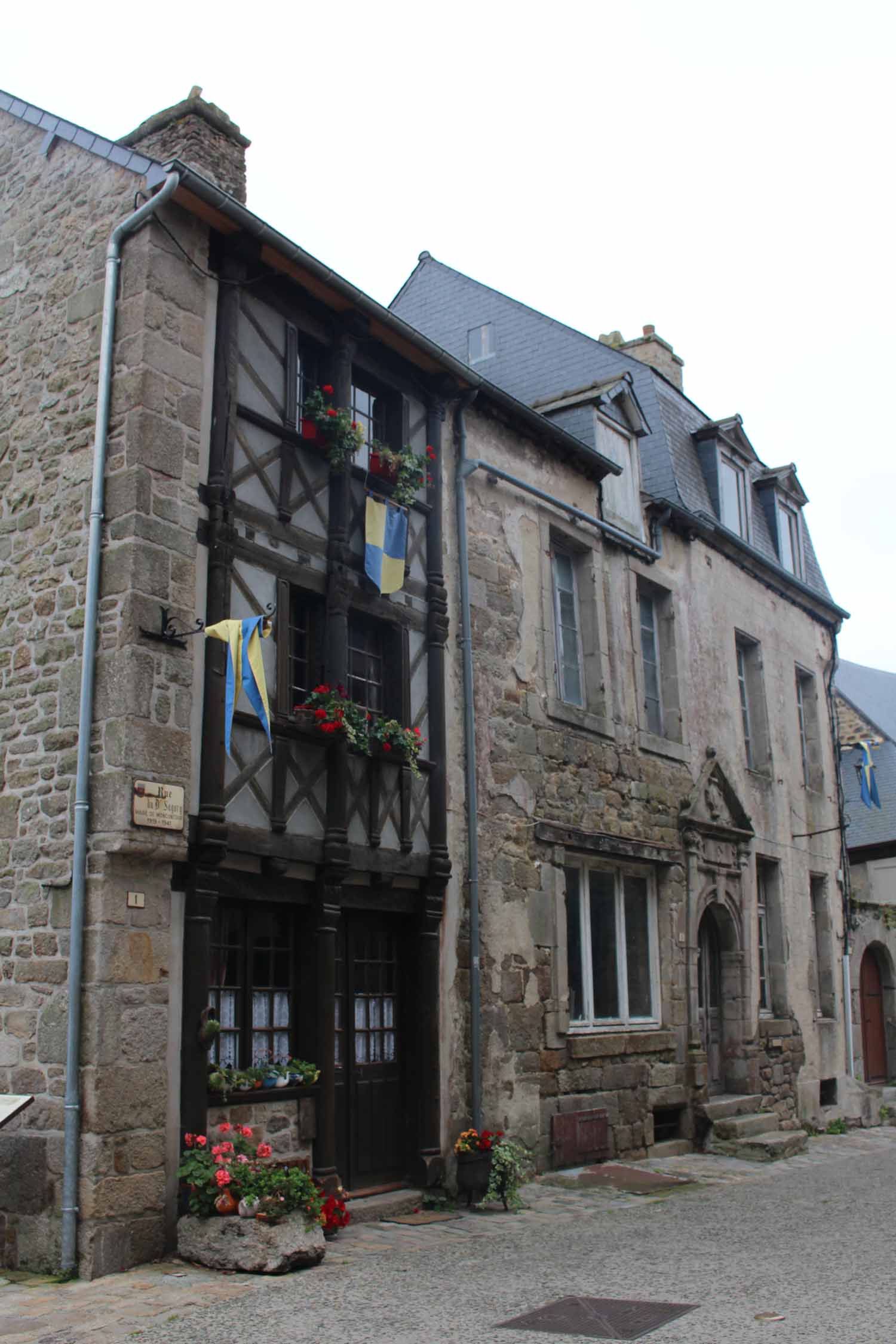 Moncontour, maison typique