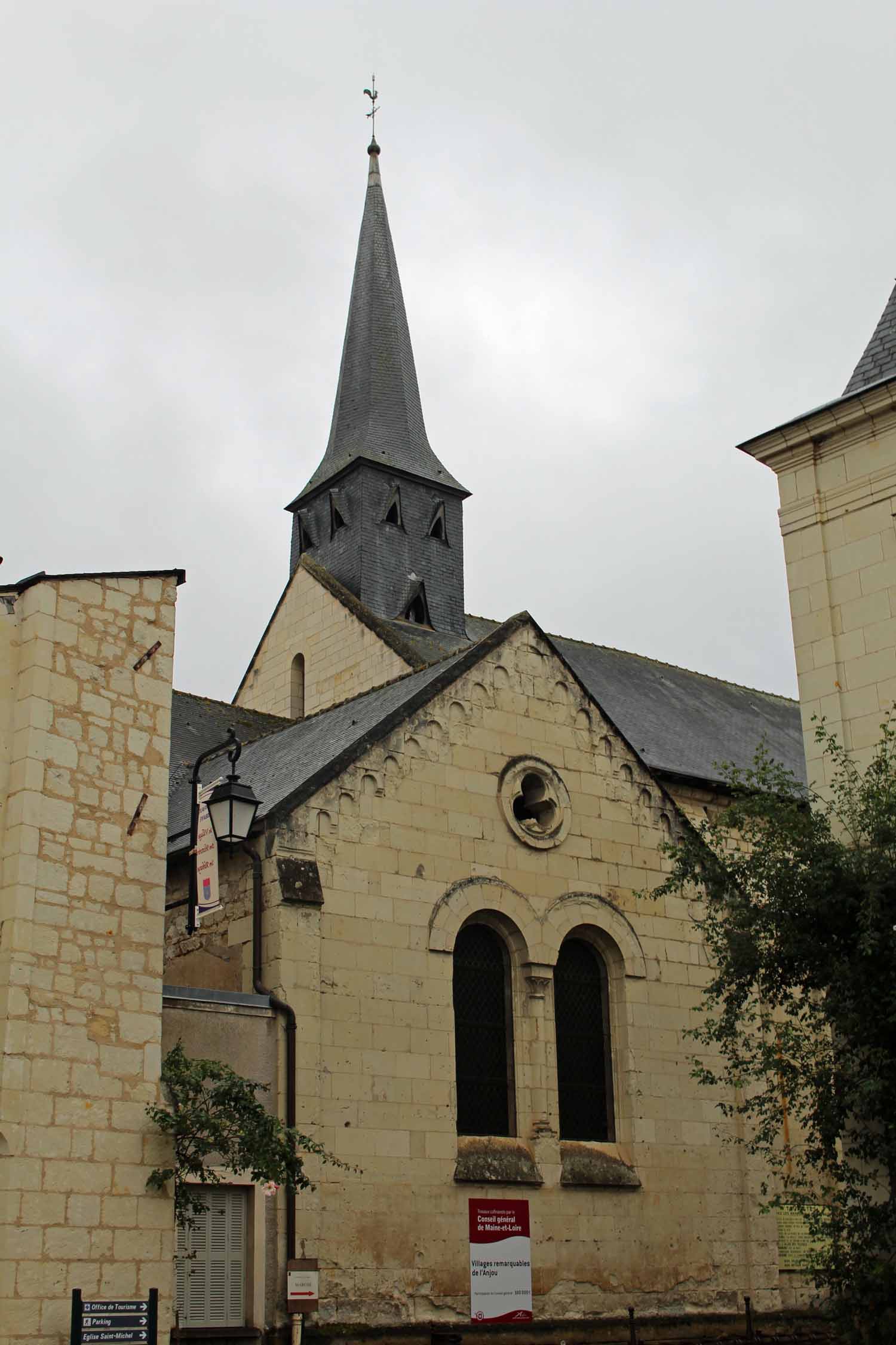 Fontevraud, l'église Saint-Michel