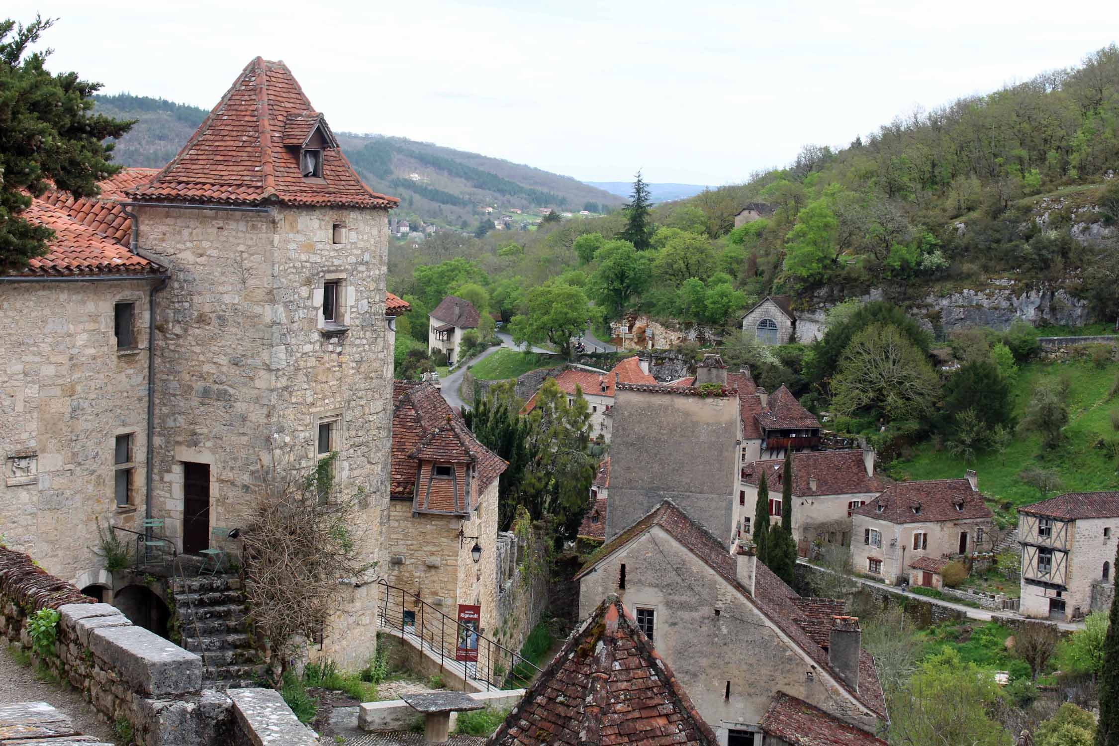 St-Cirq-Lapopie, joli village