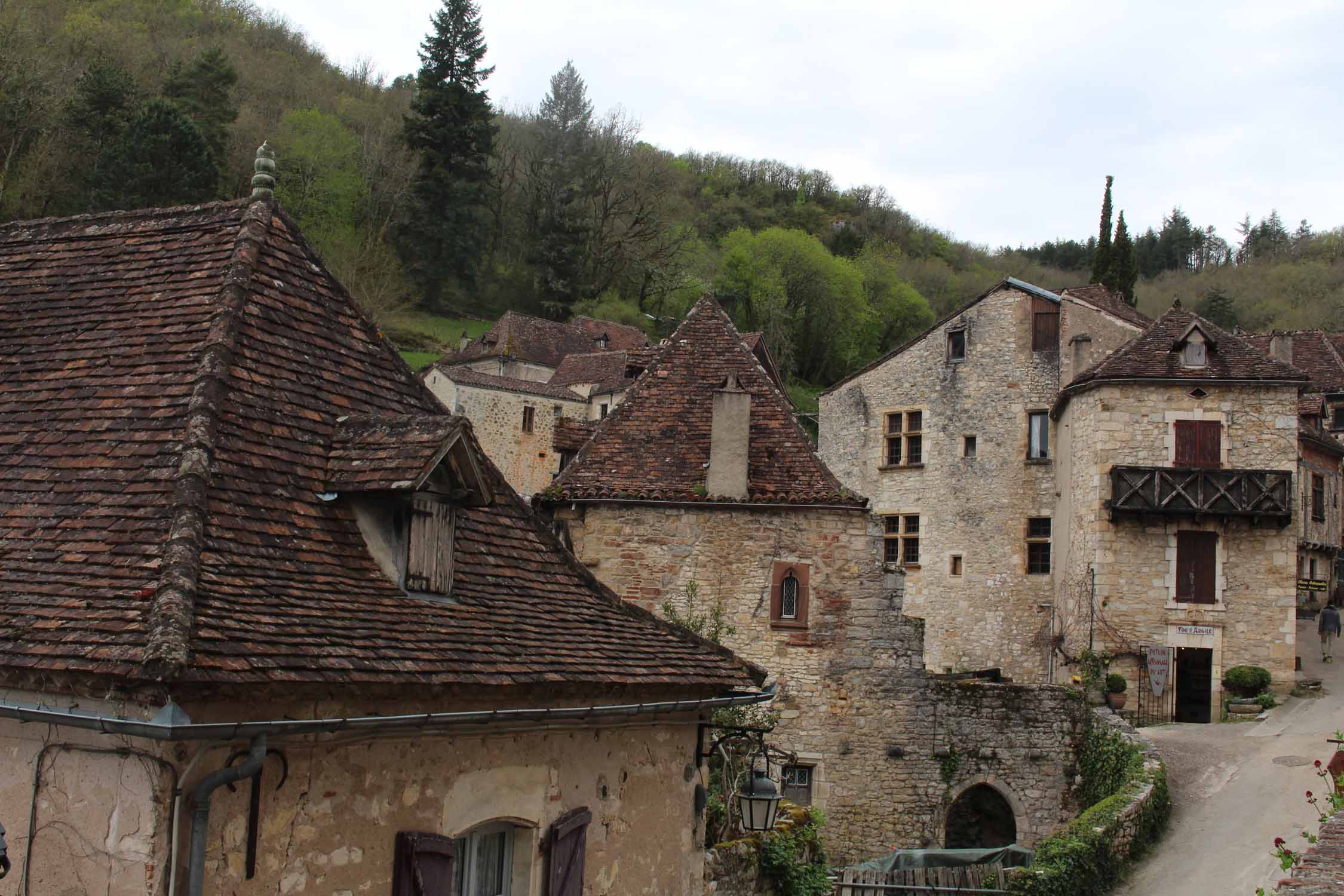 St-Cirq-Lapopie, maisons, toitures