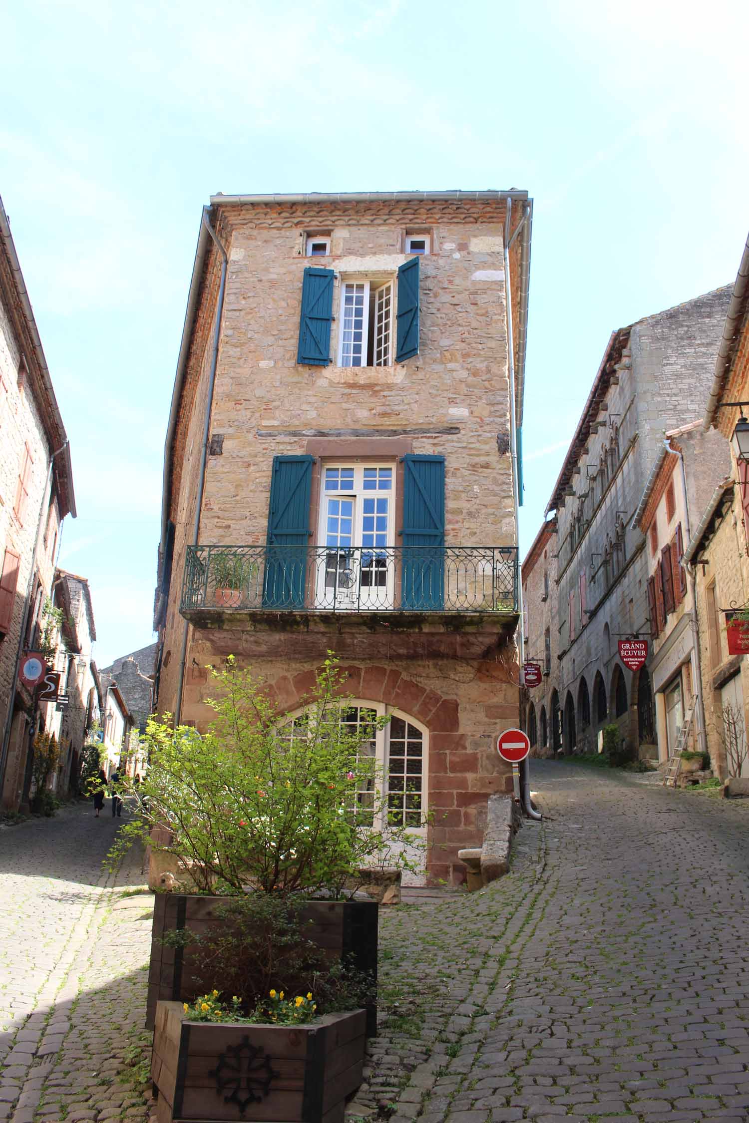 Cordes-sur-Ciel, maison typique