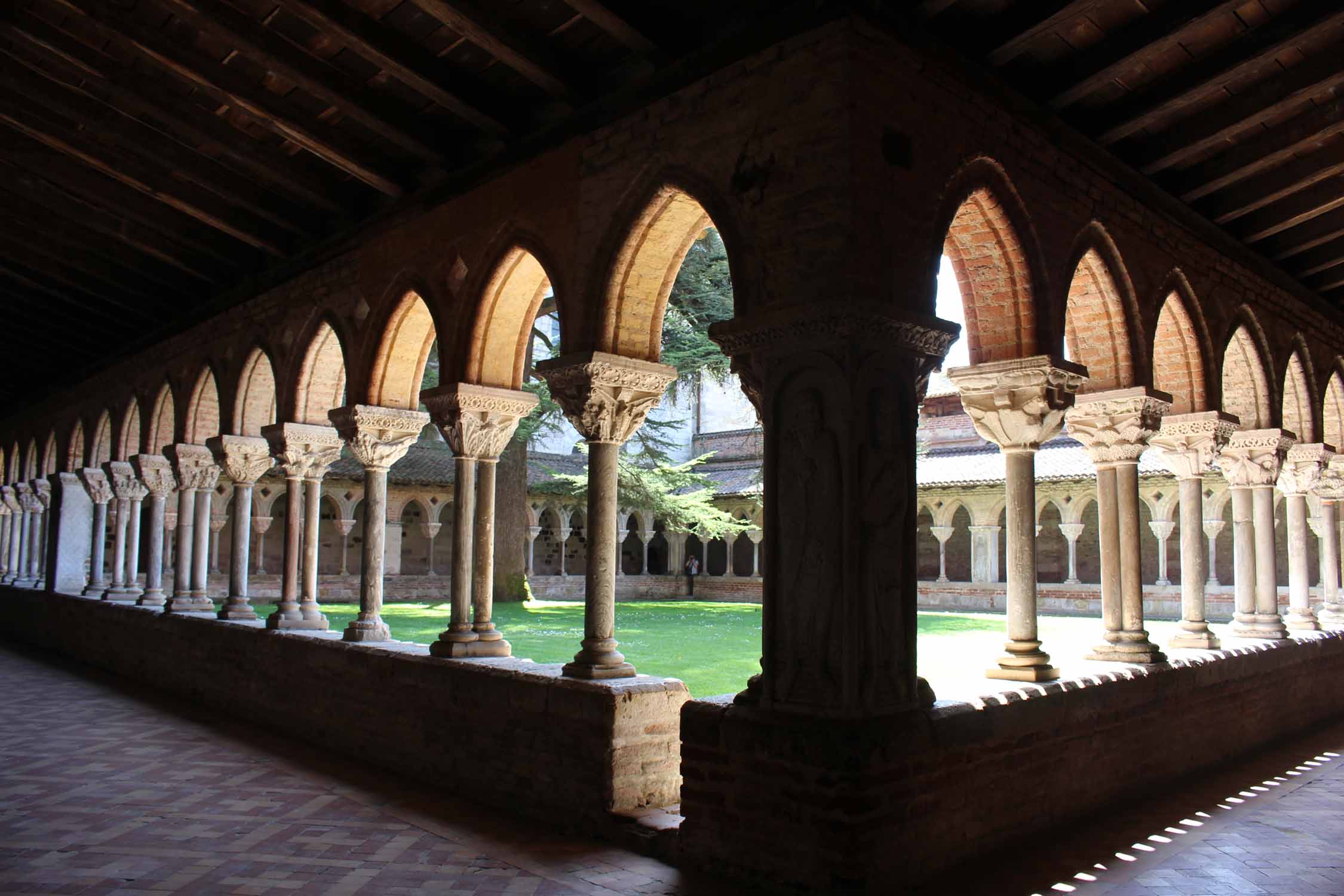 Moissac, abbaye Saint-Pierre, cloître