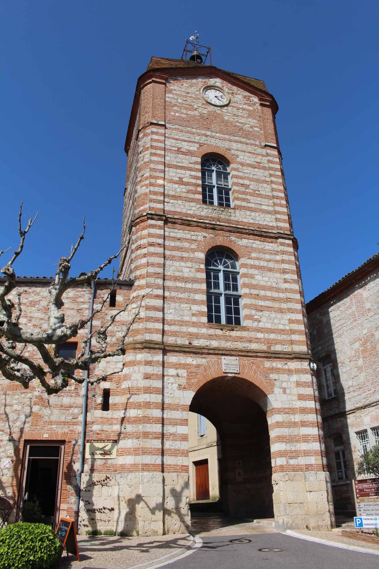 Auvillar, tour de l'Horloge