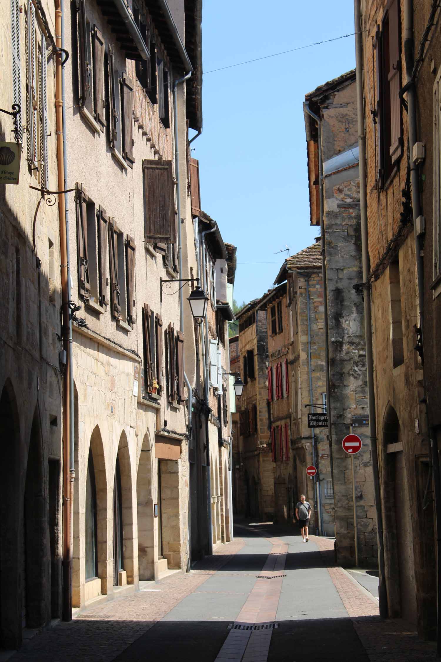 Figeac, ruelle, façades