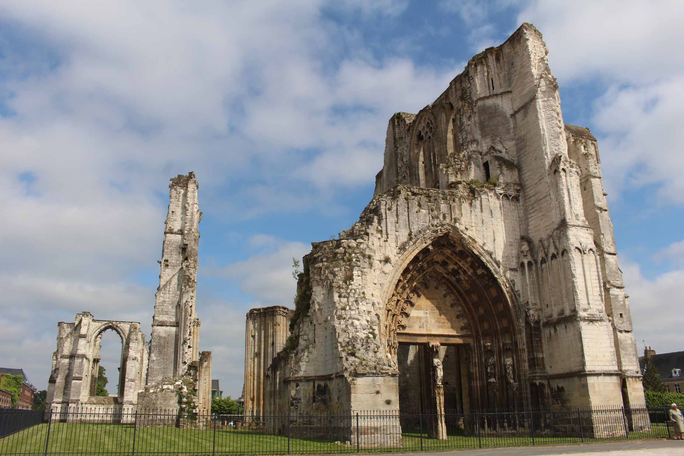 Saint-Omer, ruines de l'abbaye Saint-Bertin