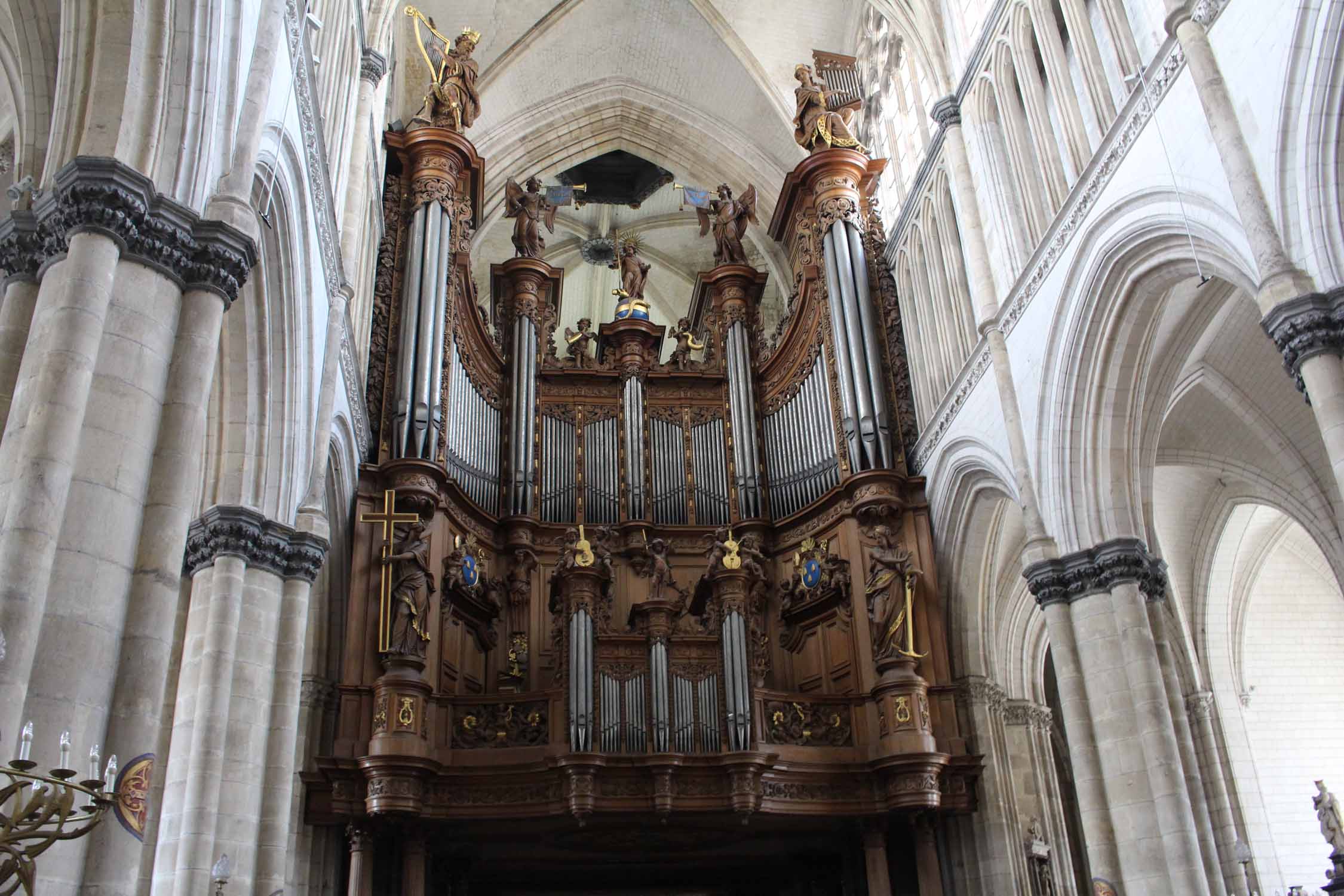 Cathédrale Notre-Dame de Saint-Omer, orgue