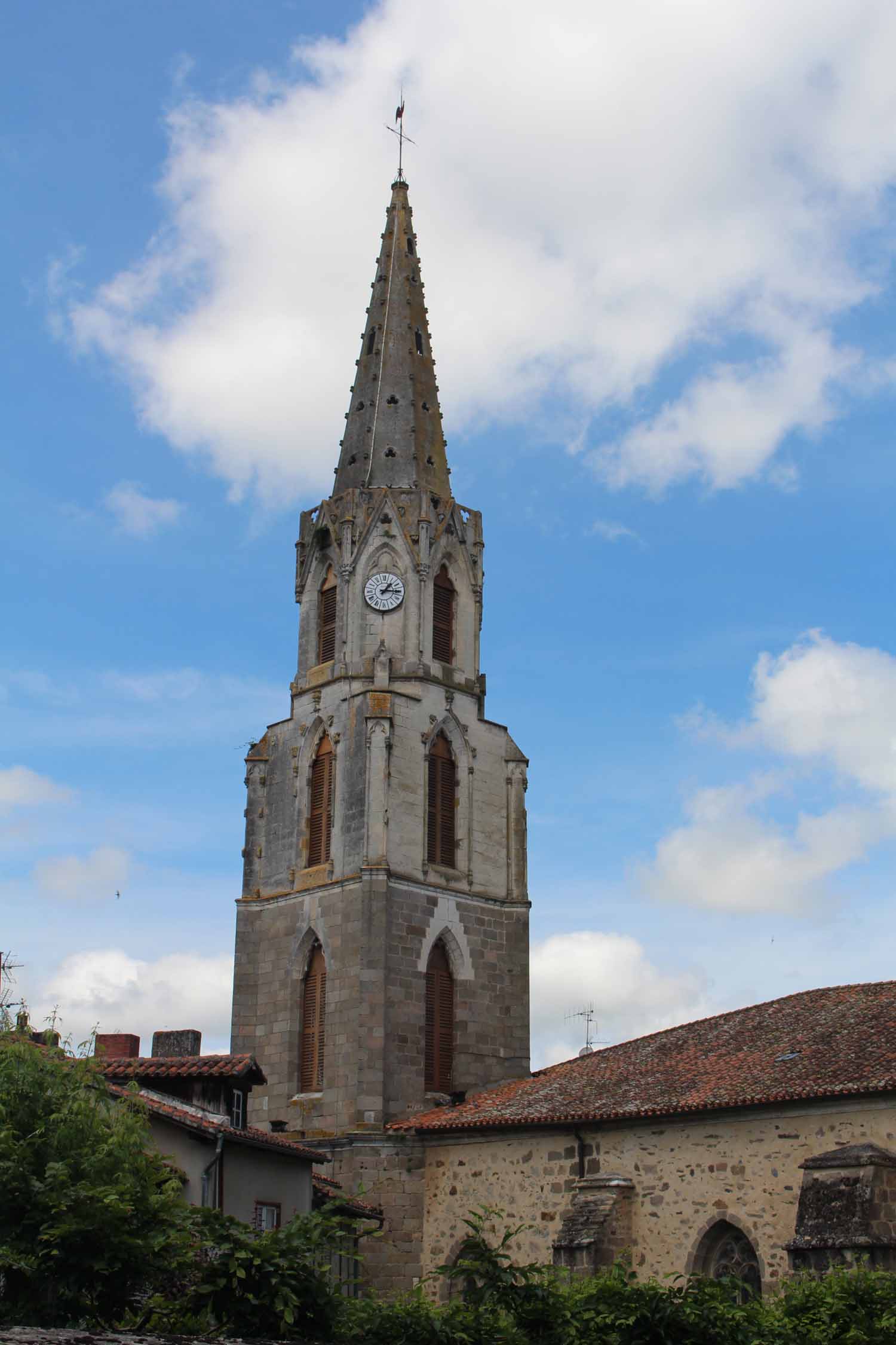 Confolens, église Sainte-Maxime