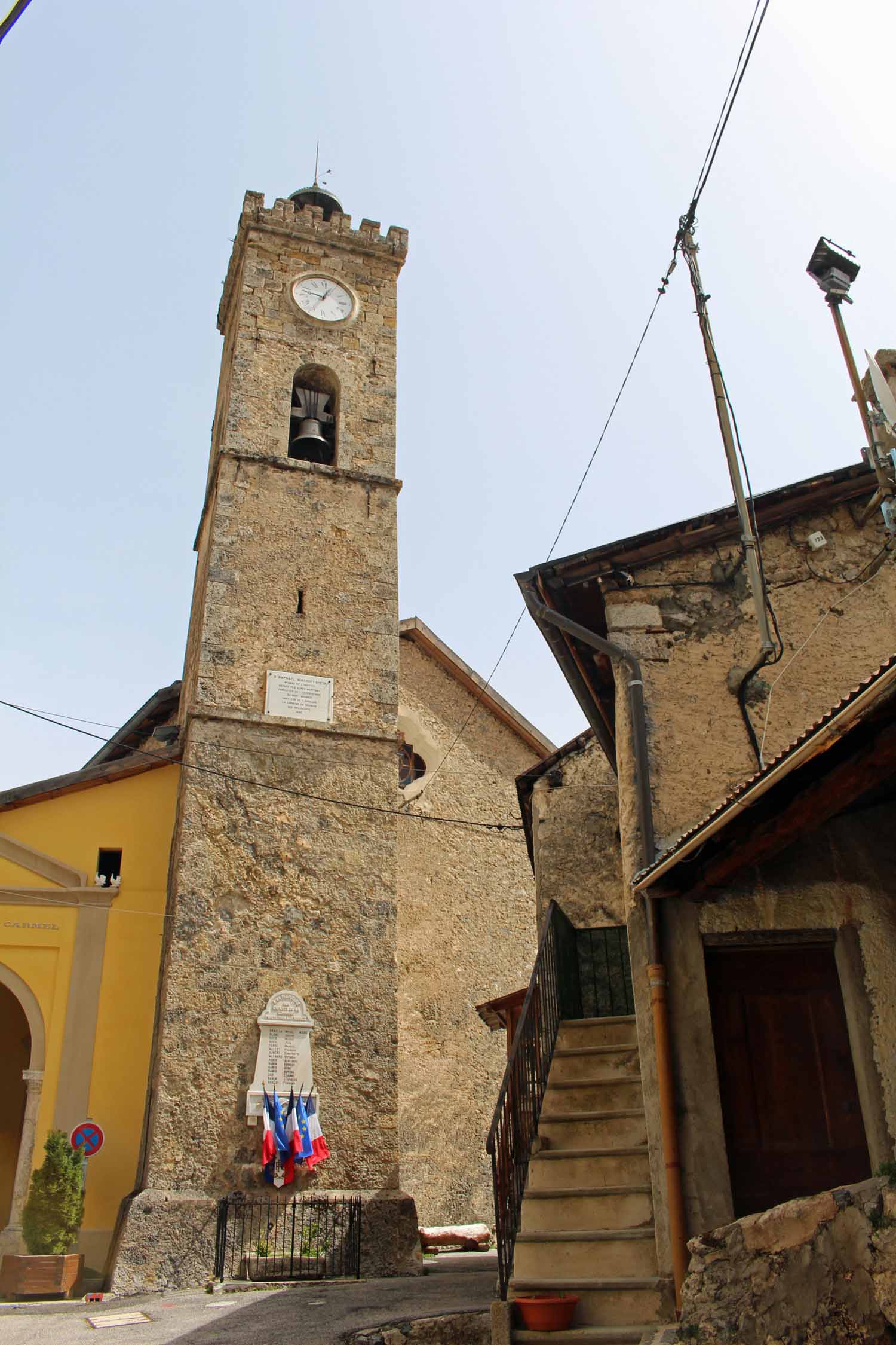 Roubion, église Notre-Dame-du-Mont-Carmel