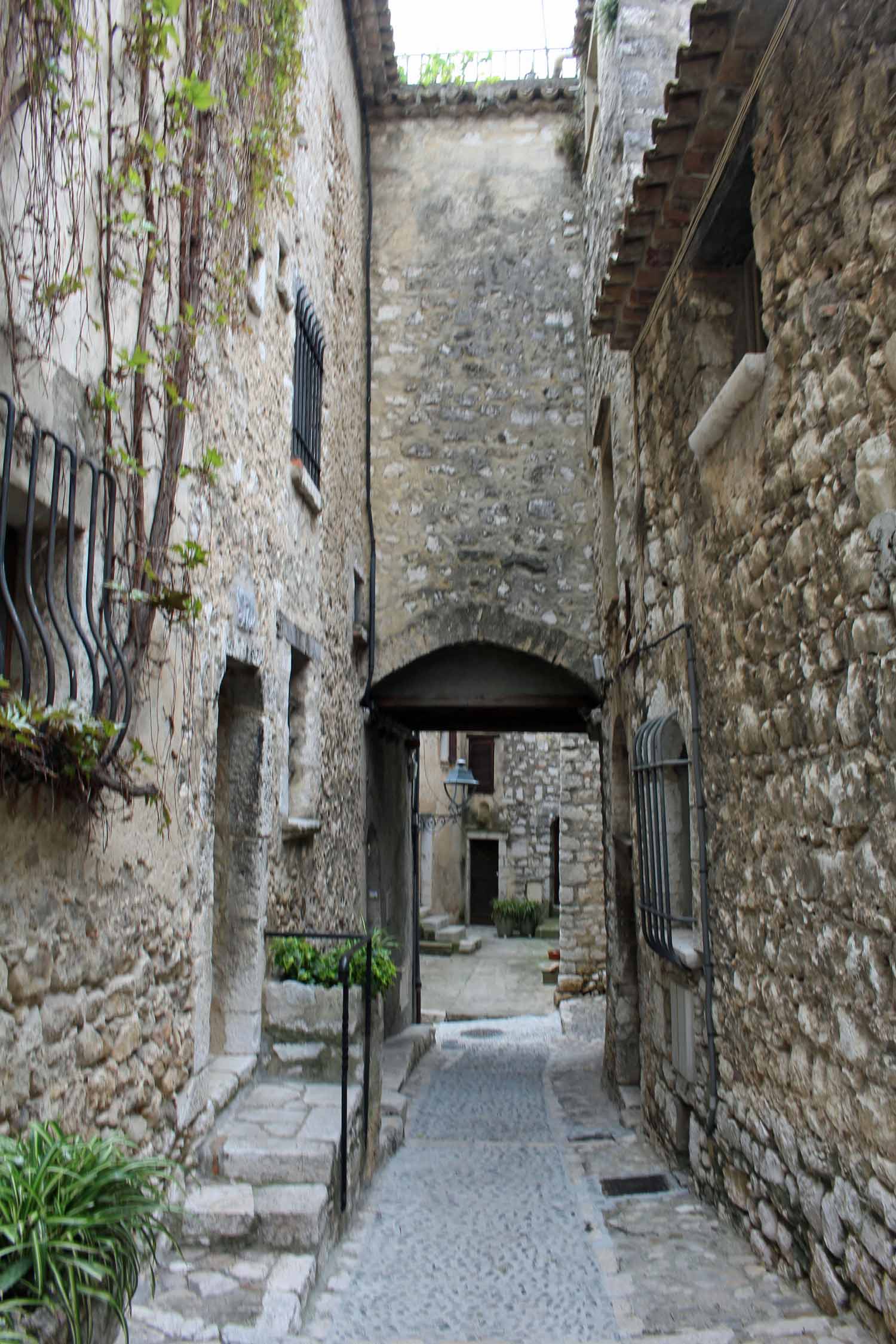 Saint-Paul-de-Vence, ruelle typique