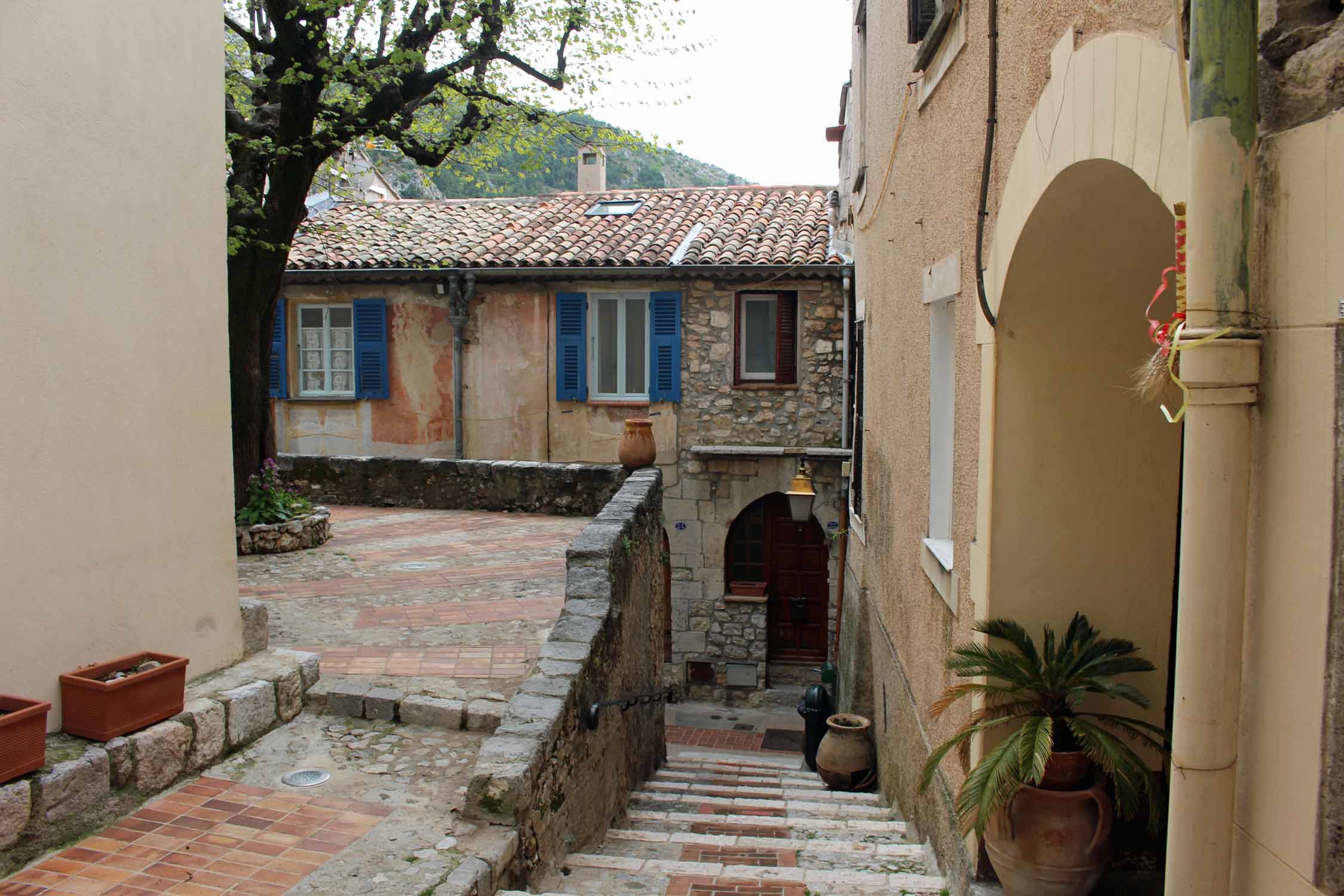 Village de Peille, ruelle typique