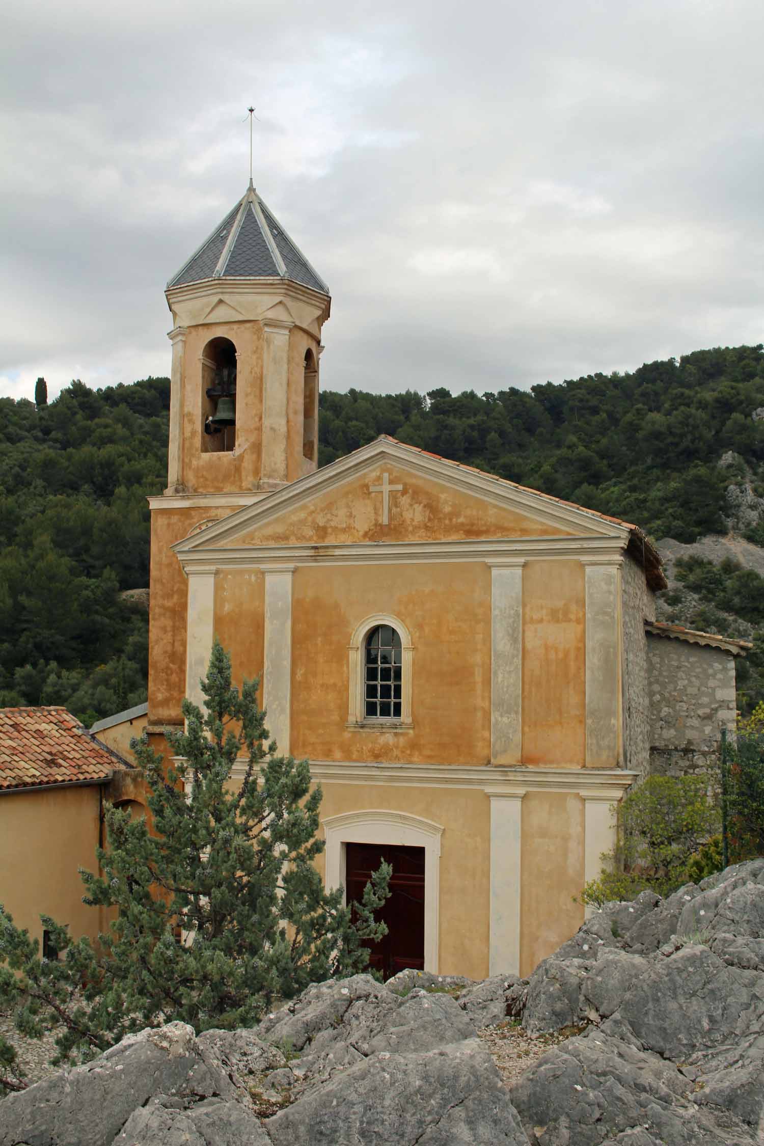 Village de Peillon, église de la Transfiguration