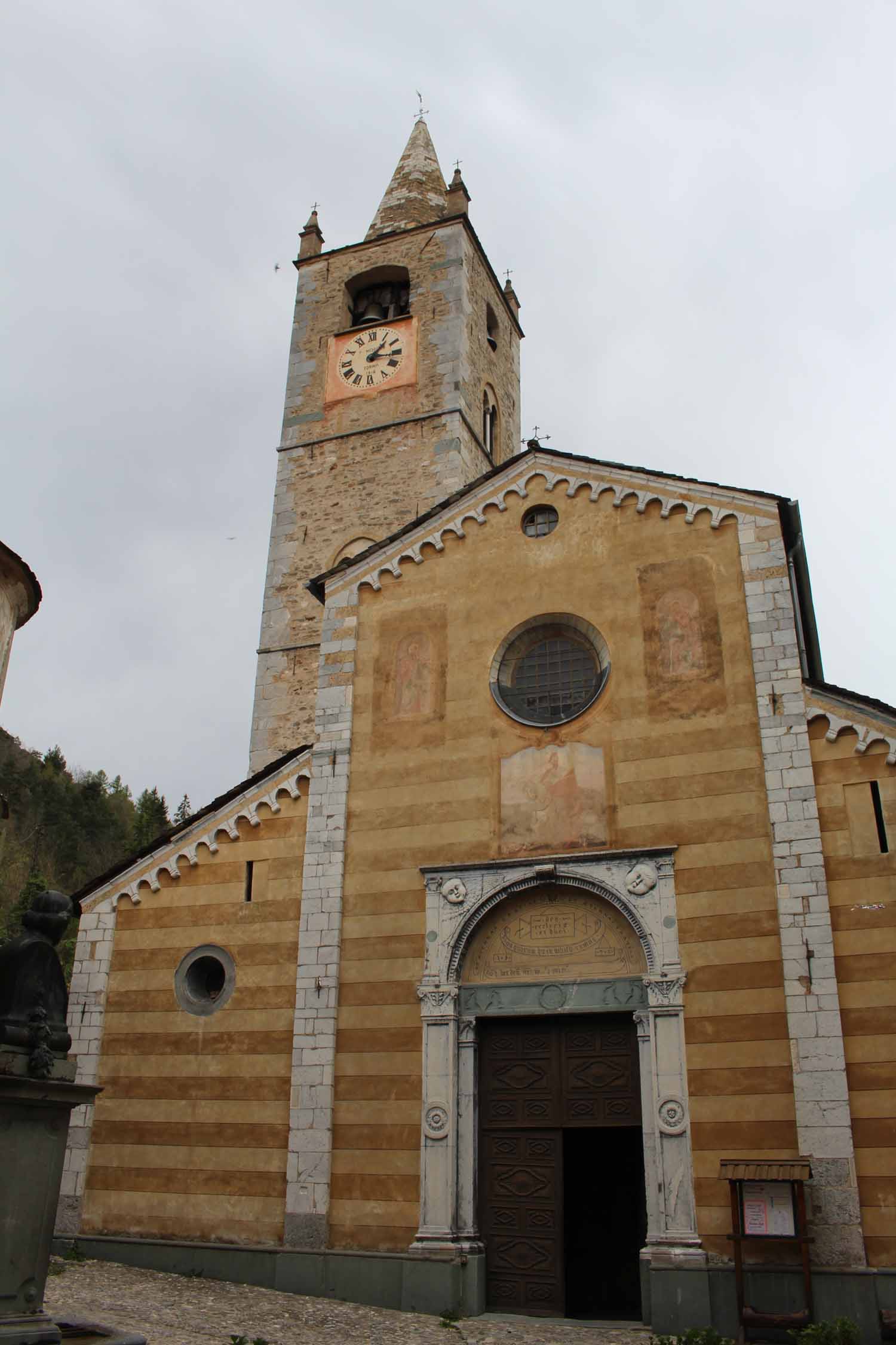 La Brigue, collegiale Saint-Martin