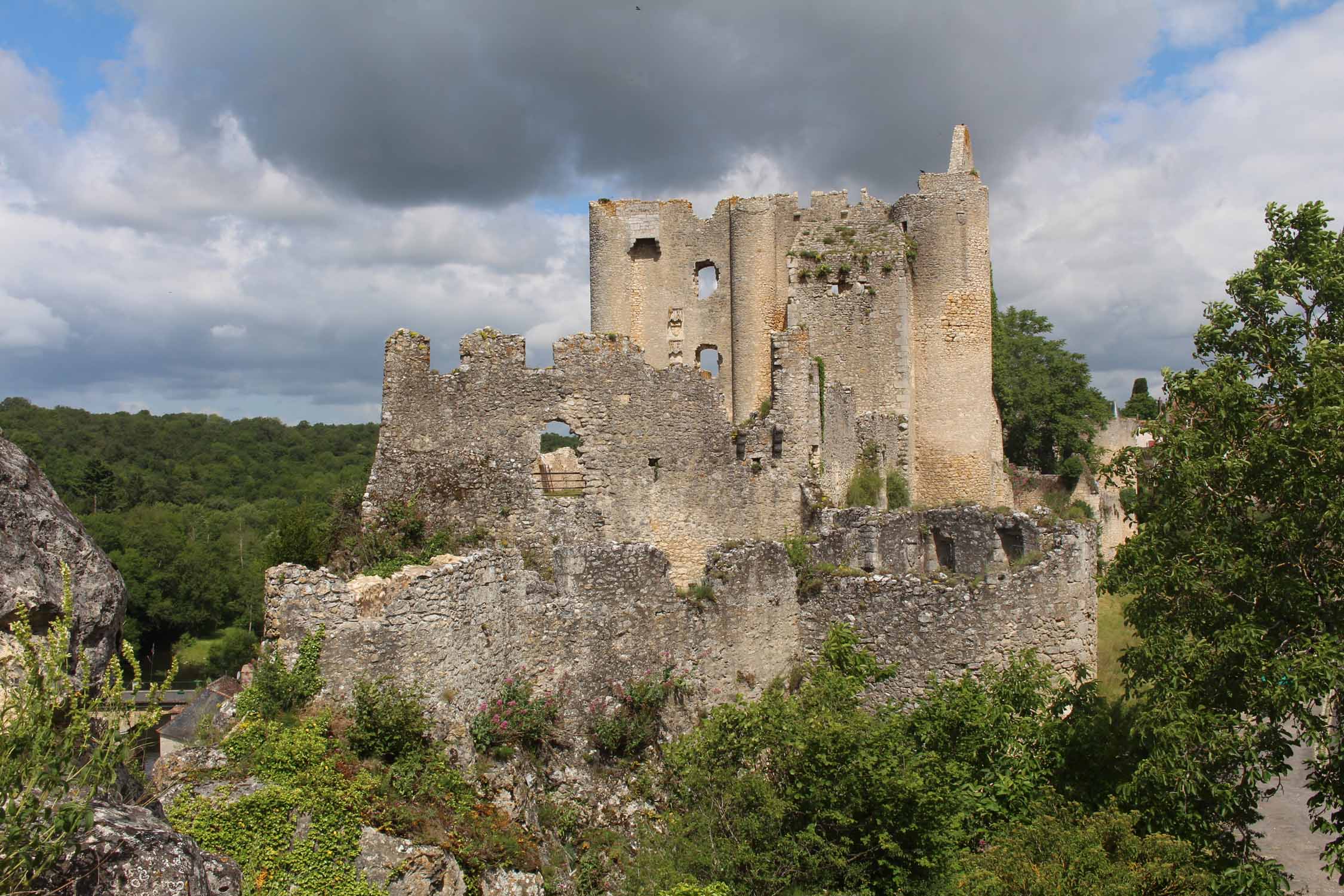 Angles-sur-l'Anglin, château