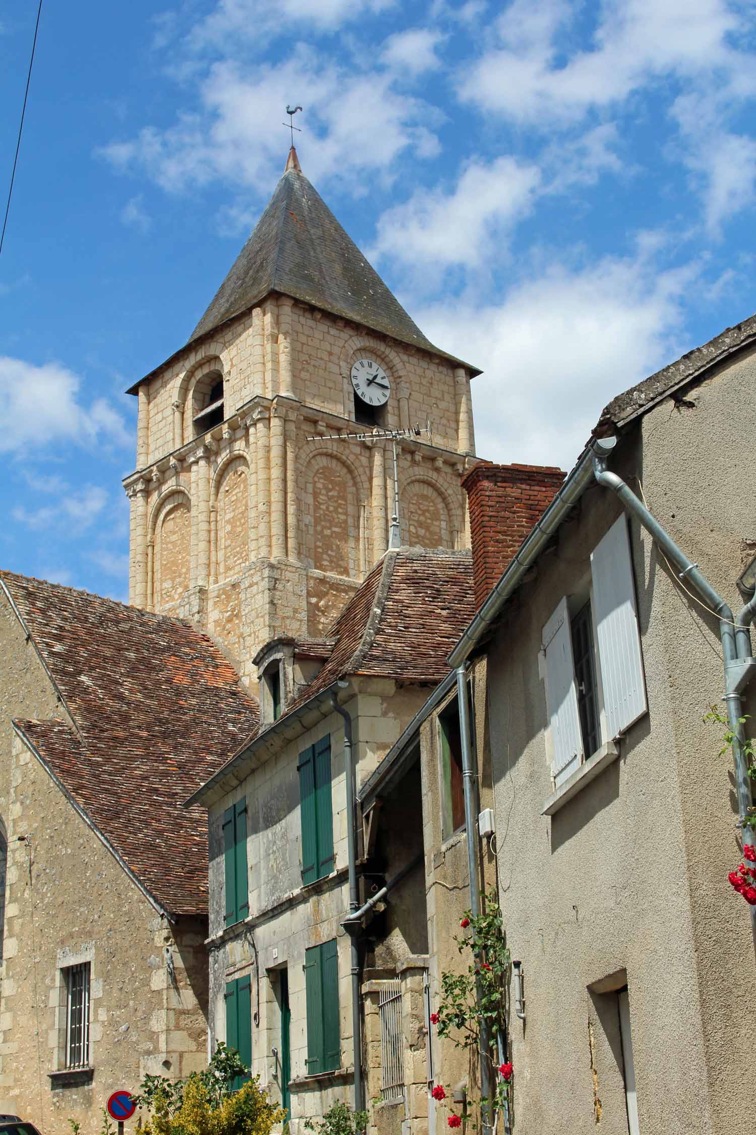 Angles-sur-l'Anglin, église Saint-Martin