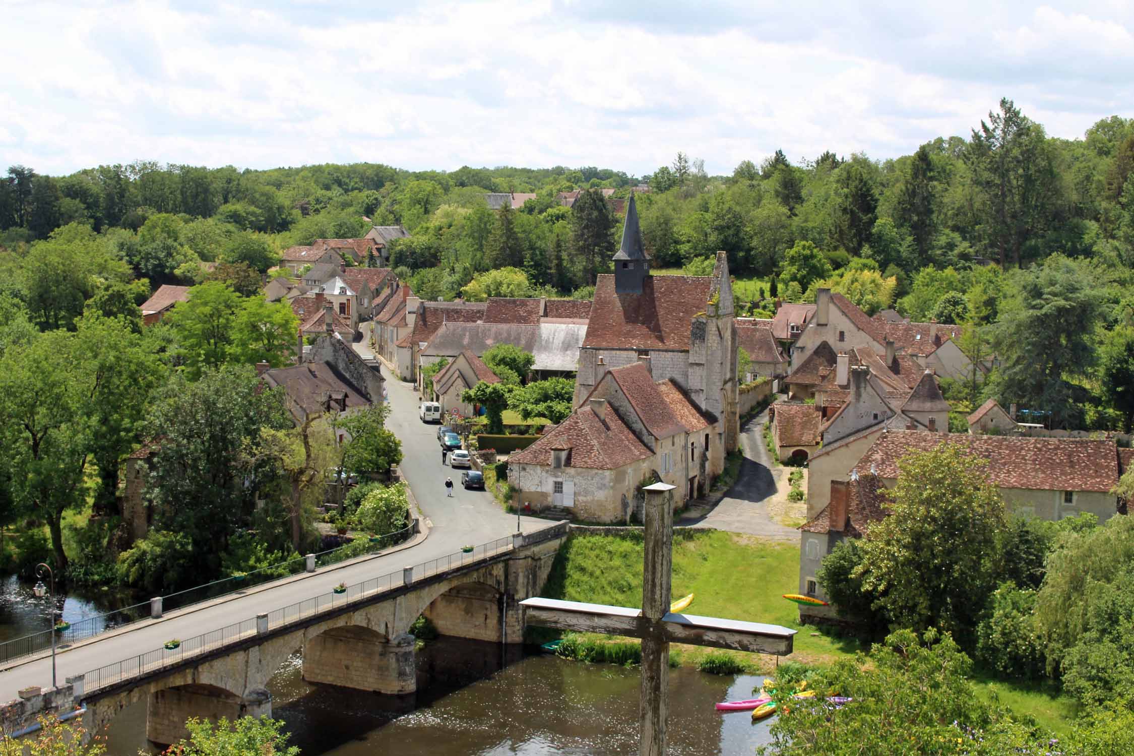 Angles-sur-l'Anglin, village du bas